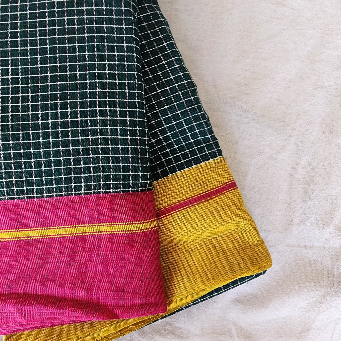 Green patteda anchu cotton saree