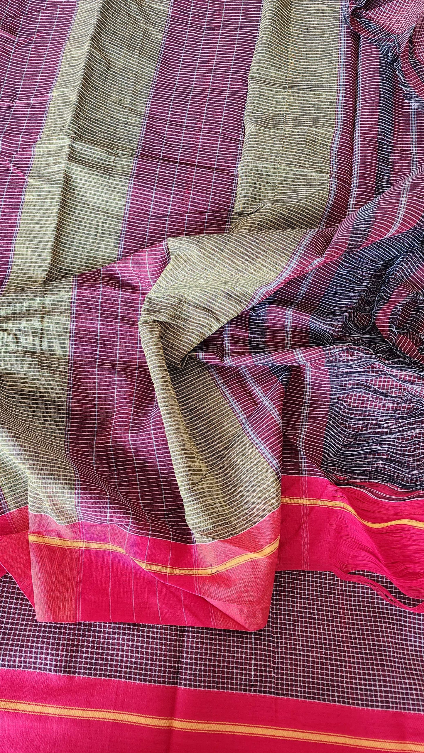 Maroon patteda anchu cotton saree