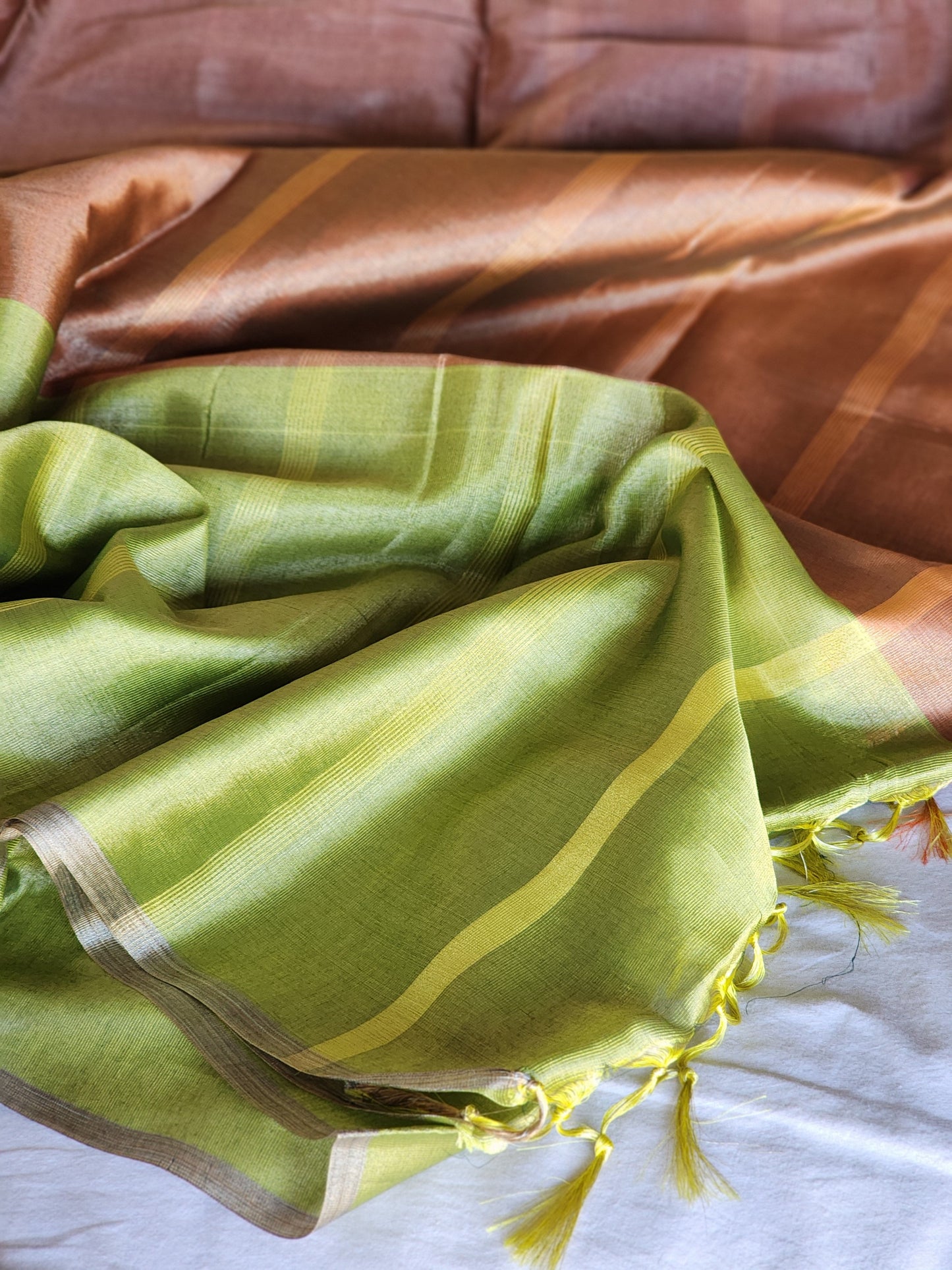 Multicolored tissue saree
