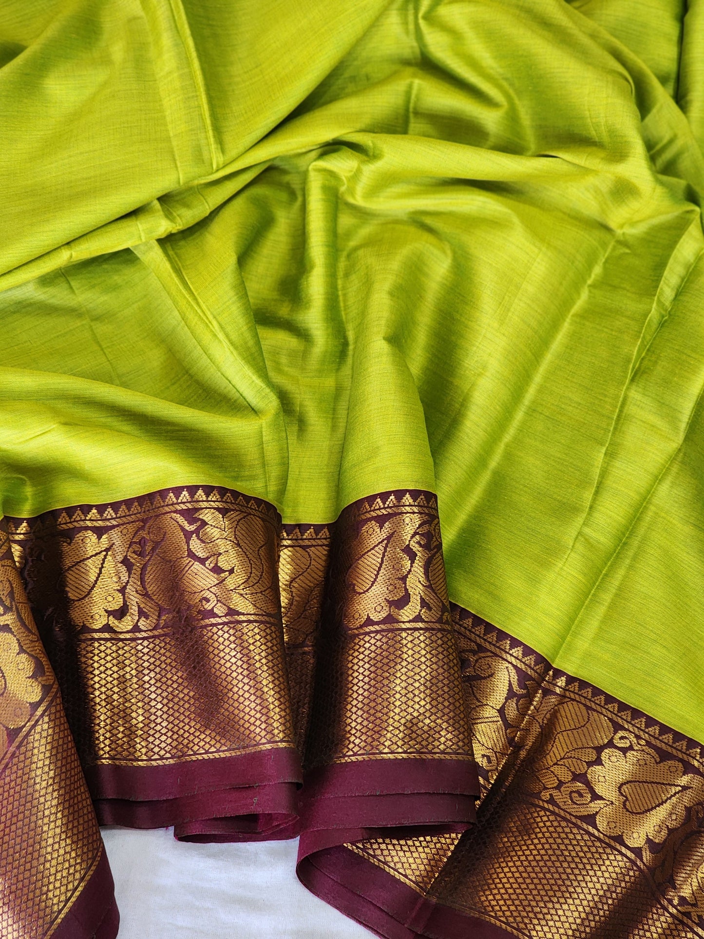 Green Gadwal Silk Cotton Saree