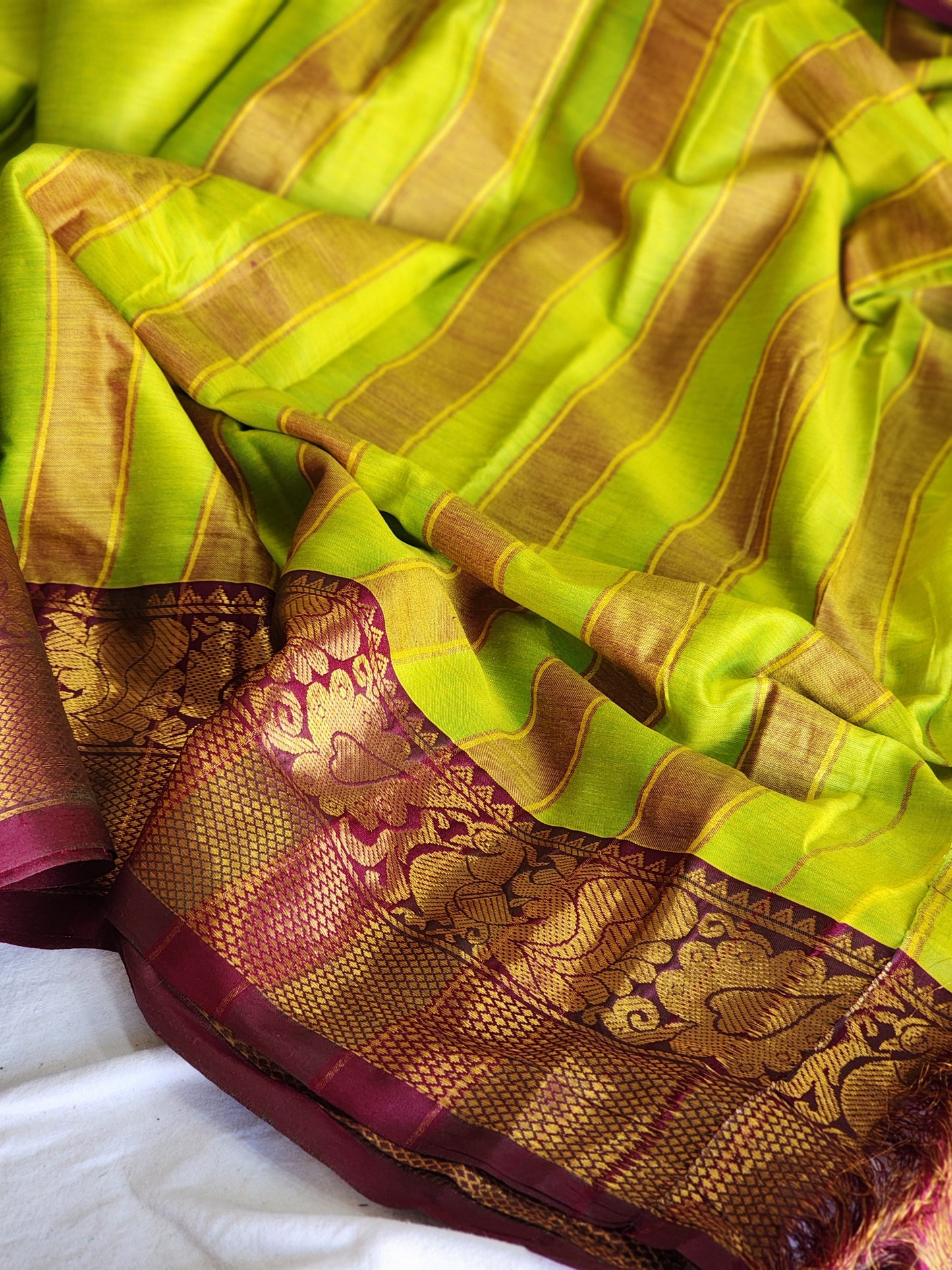Green Gadwal Silk Cotton Saree