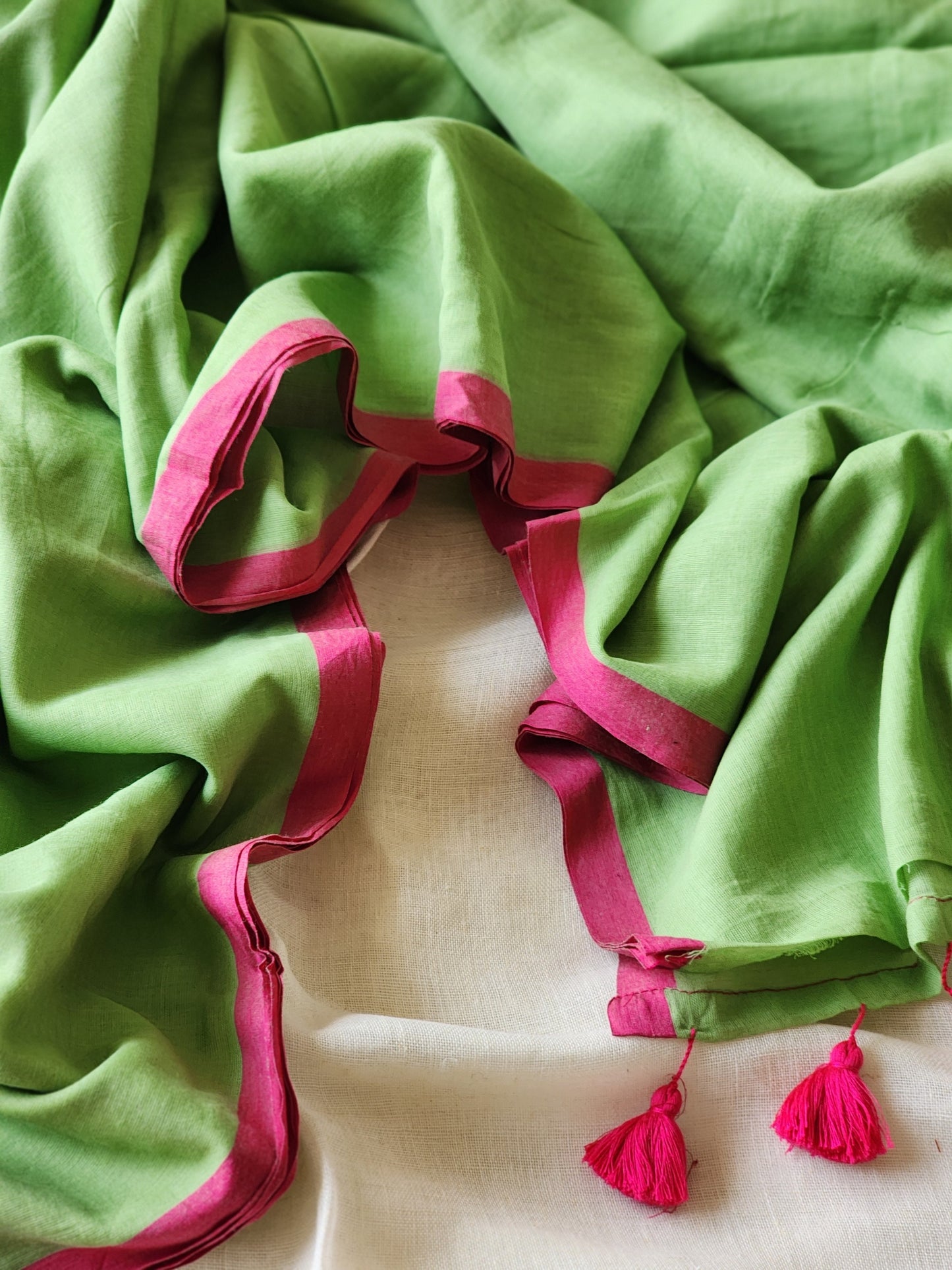 Green mulmul cotton saree