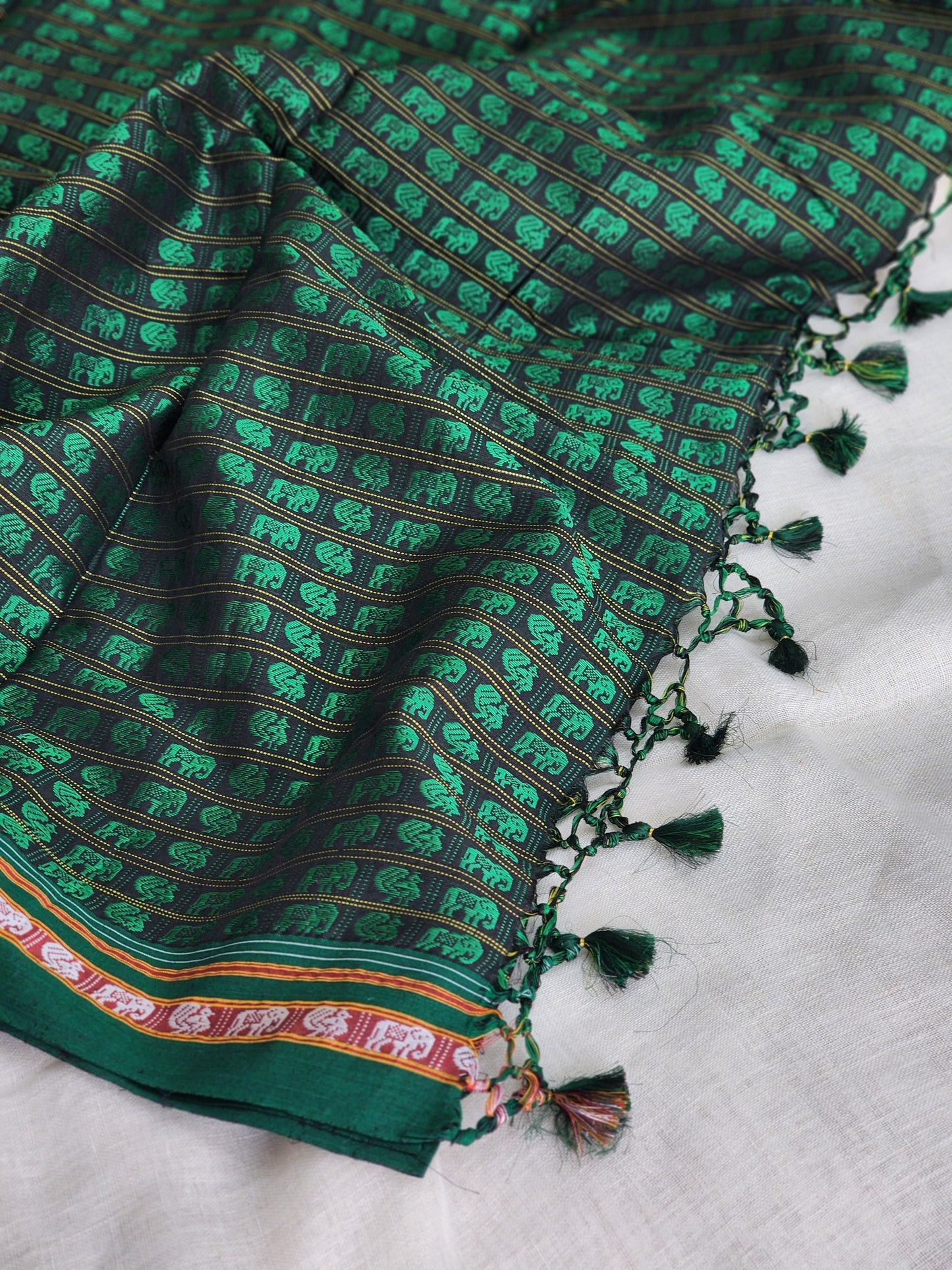 Green khun cotton saree