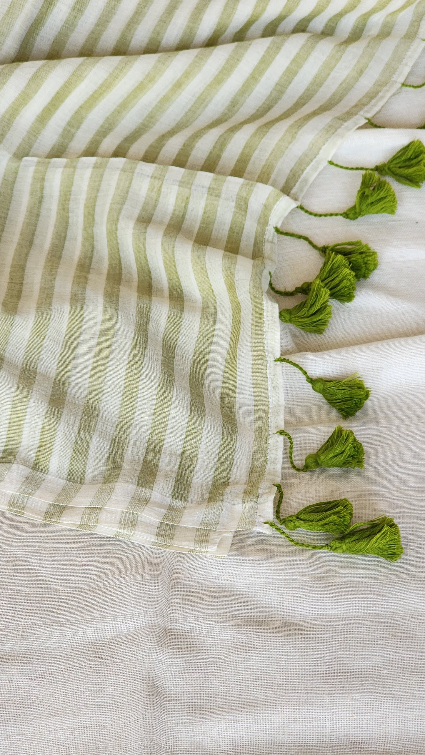 Mehendi Green Cotton Handloom Saree