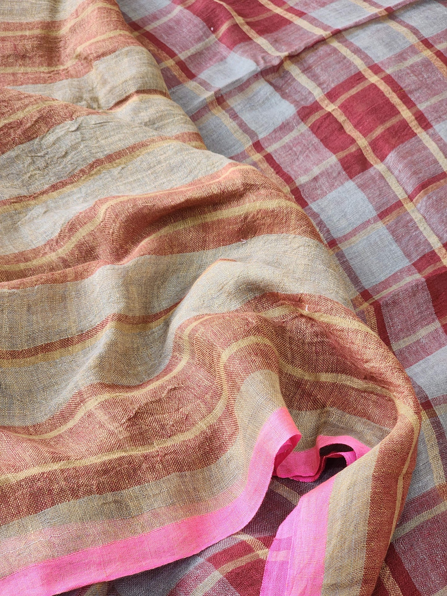 Grey & Maroon Linen Saree