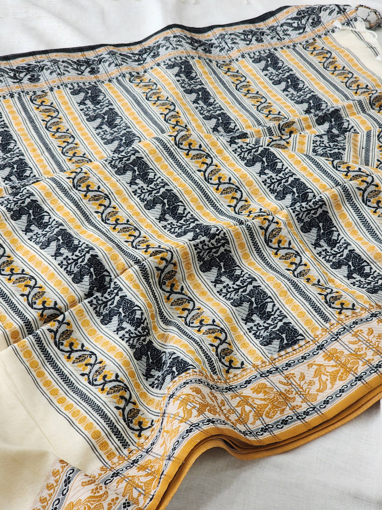 Light Beige Baluchari Cotton Saree
