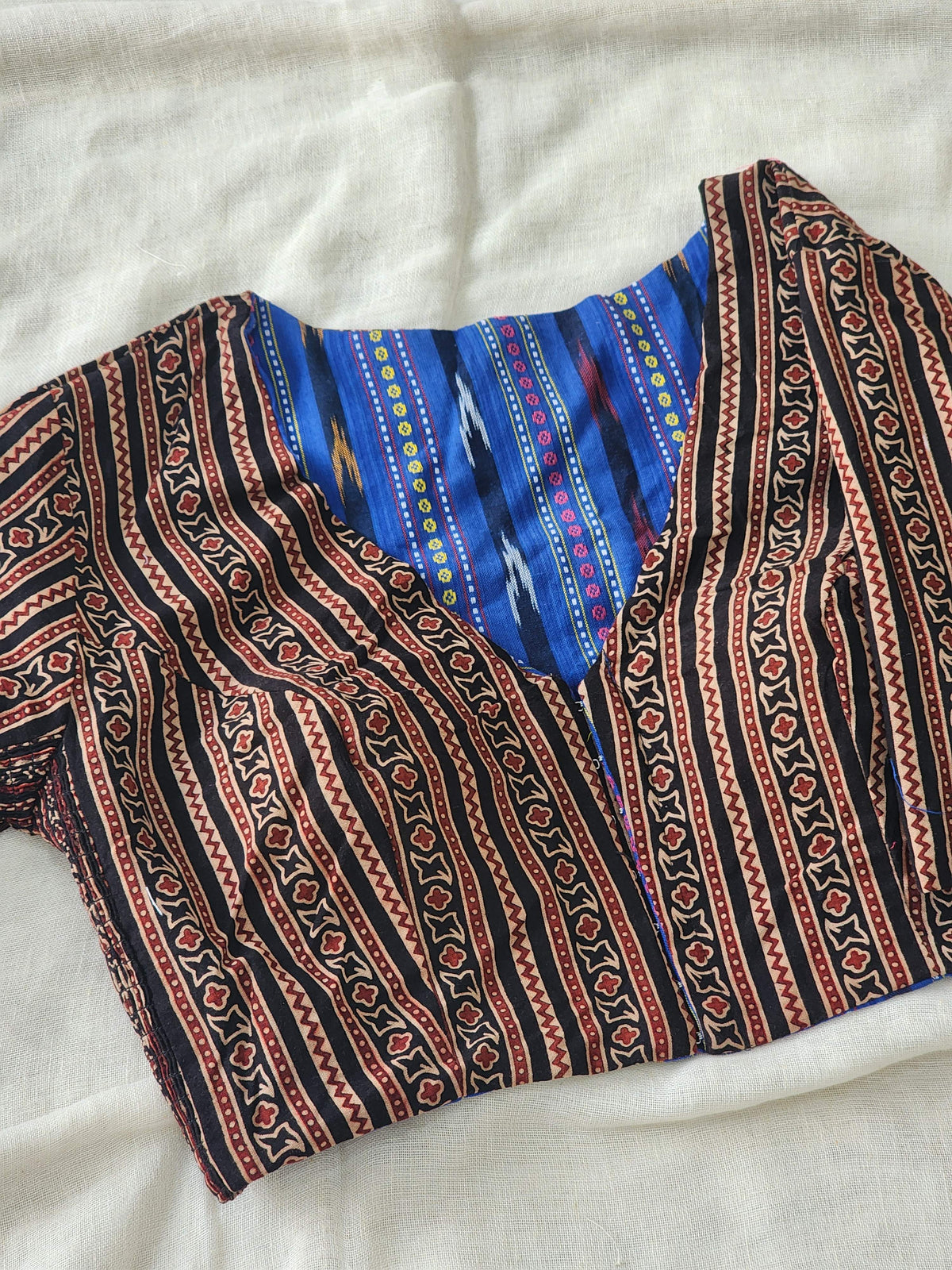 Black&Blue Reversible Cotton Blouse
