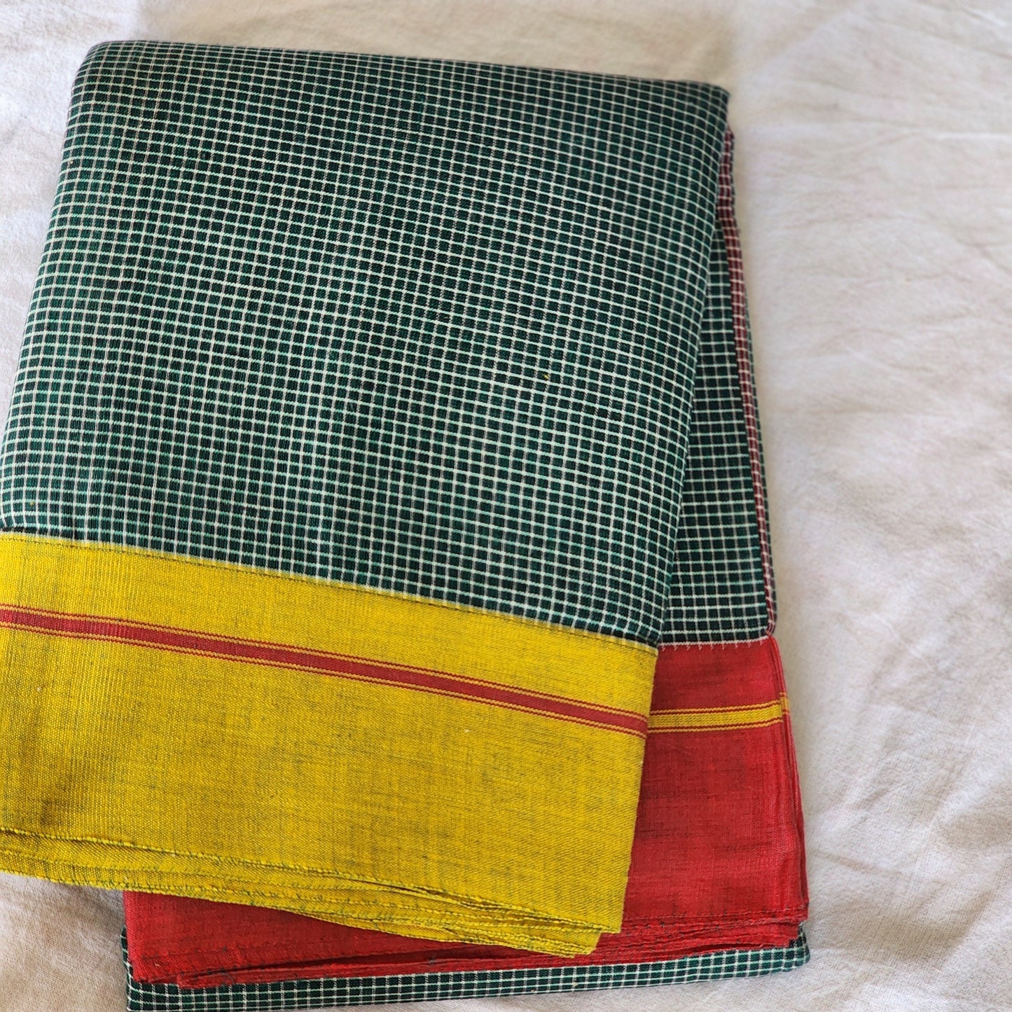 Green patteda anchu cotton saree