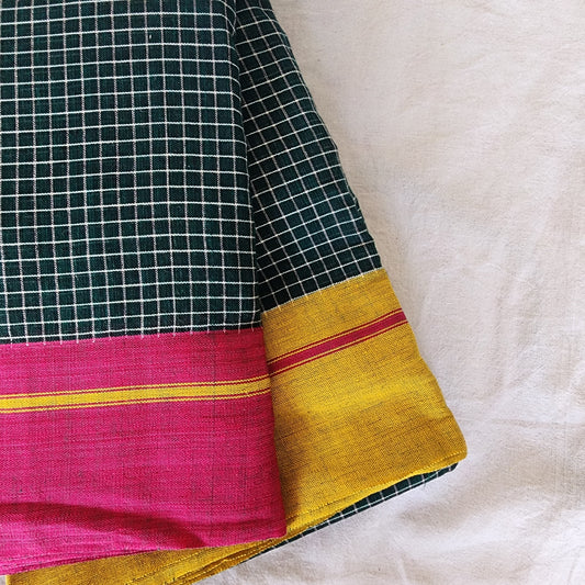 Green patteda anchu cotton saree