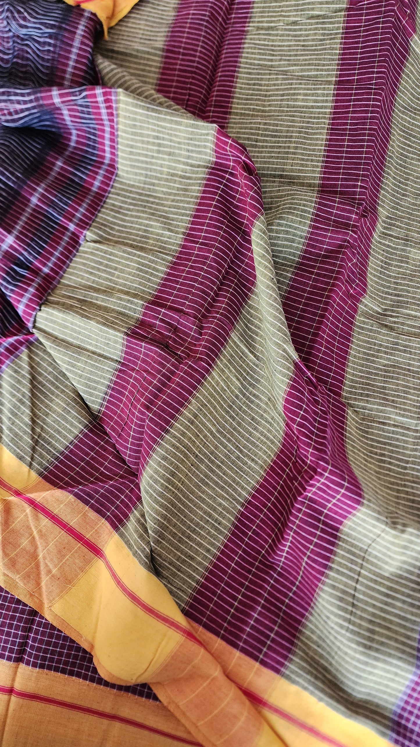 Maroon patteda anchu cotton saree