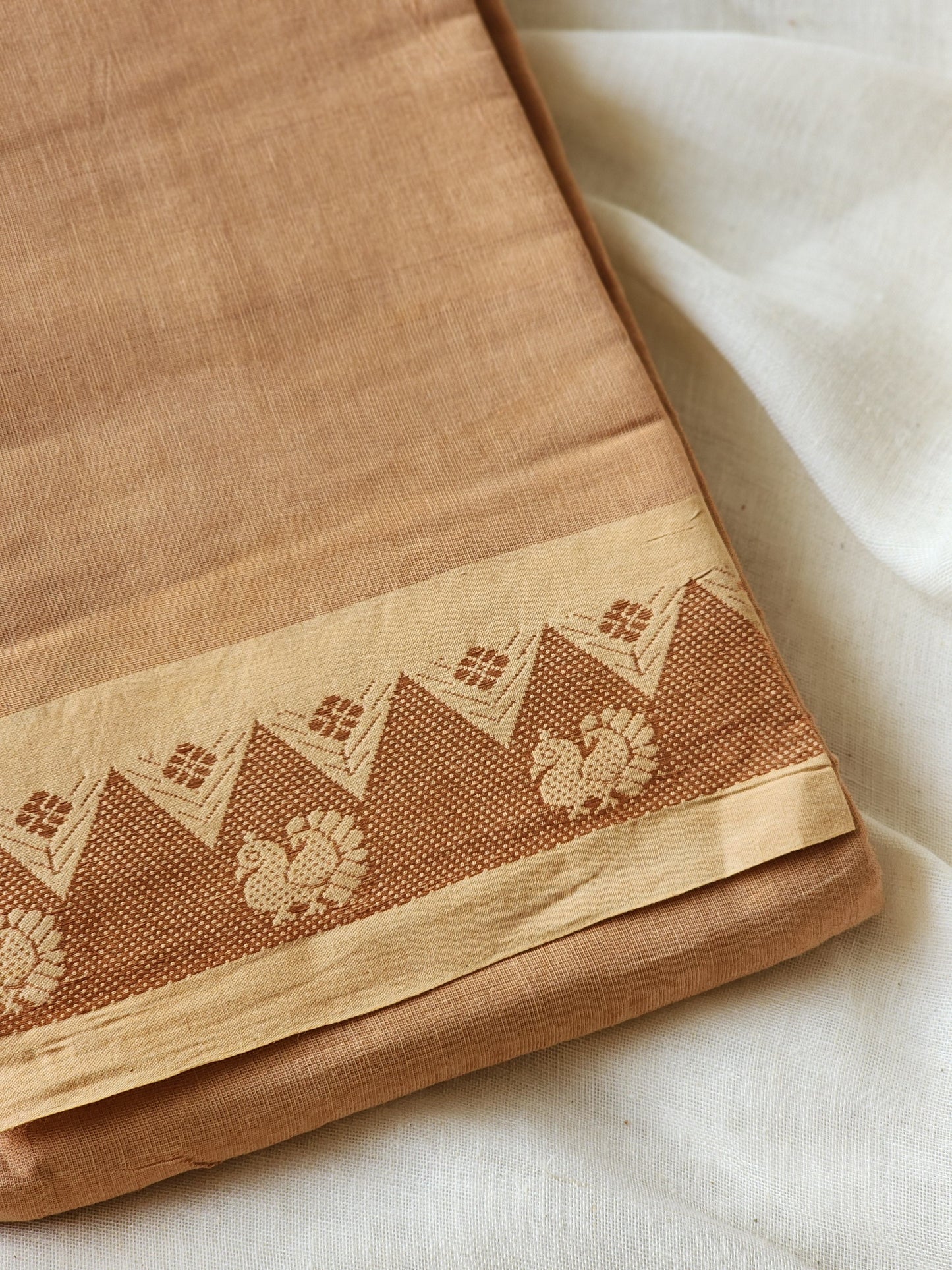 Beige sungudi cotton tissue saree