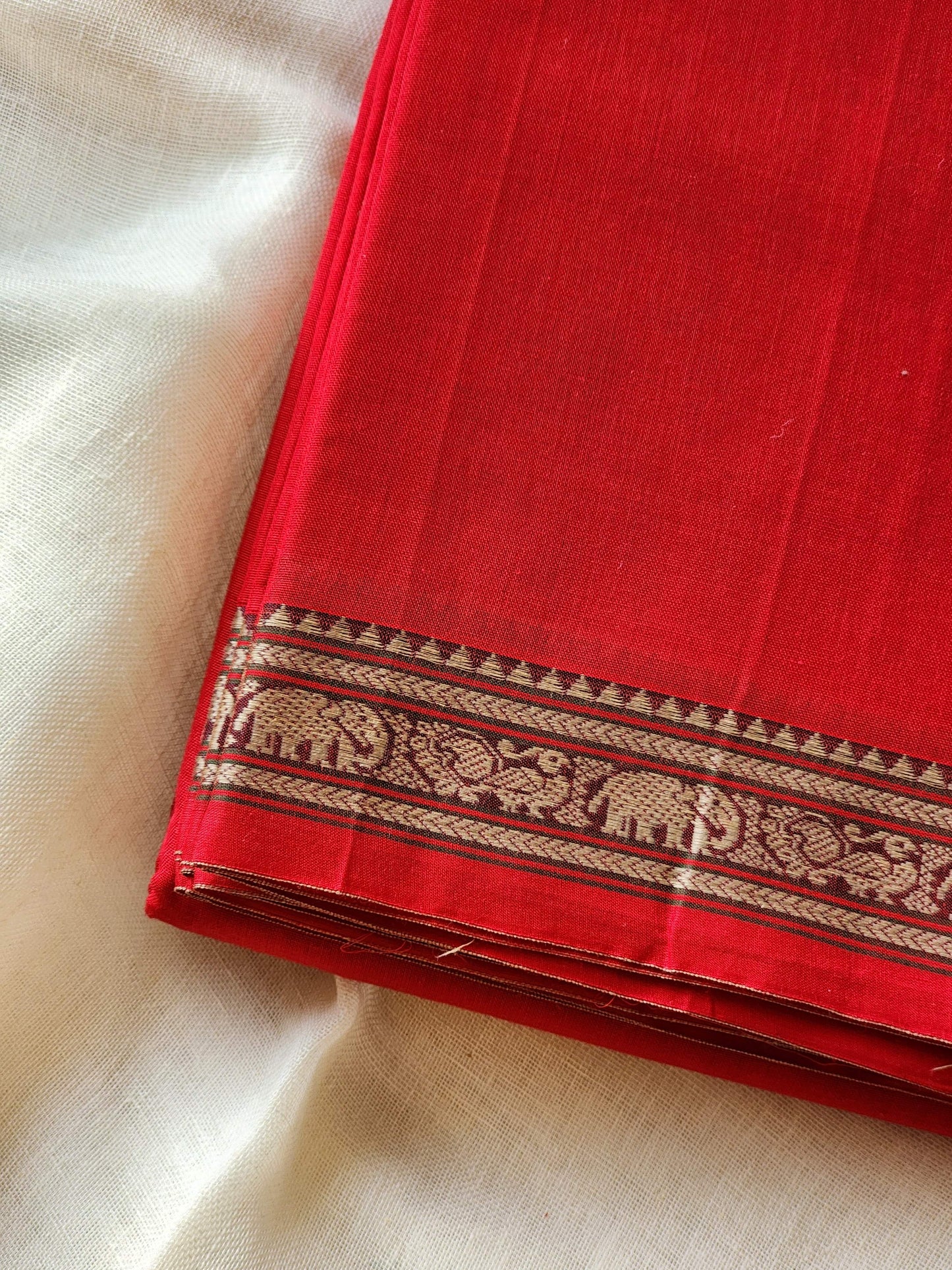 Red narayanpet cotton saree