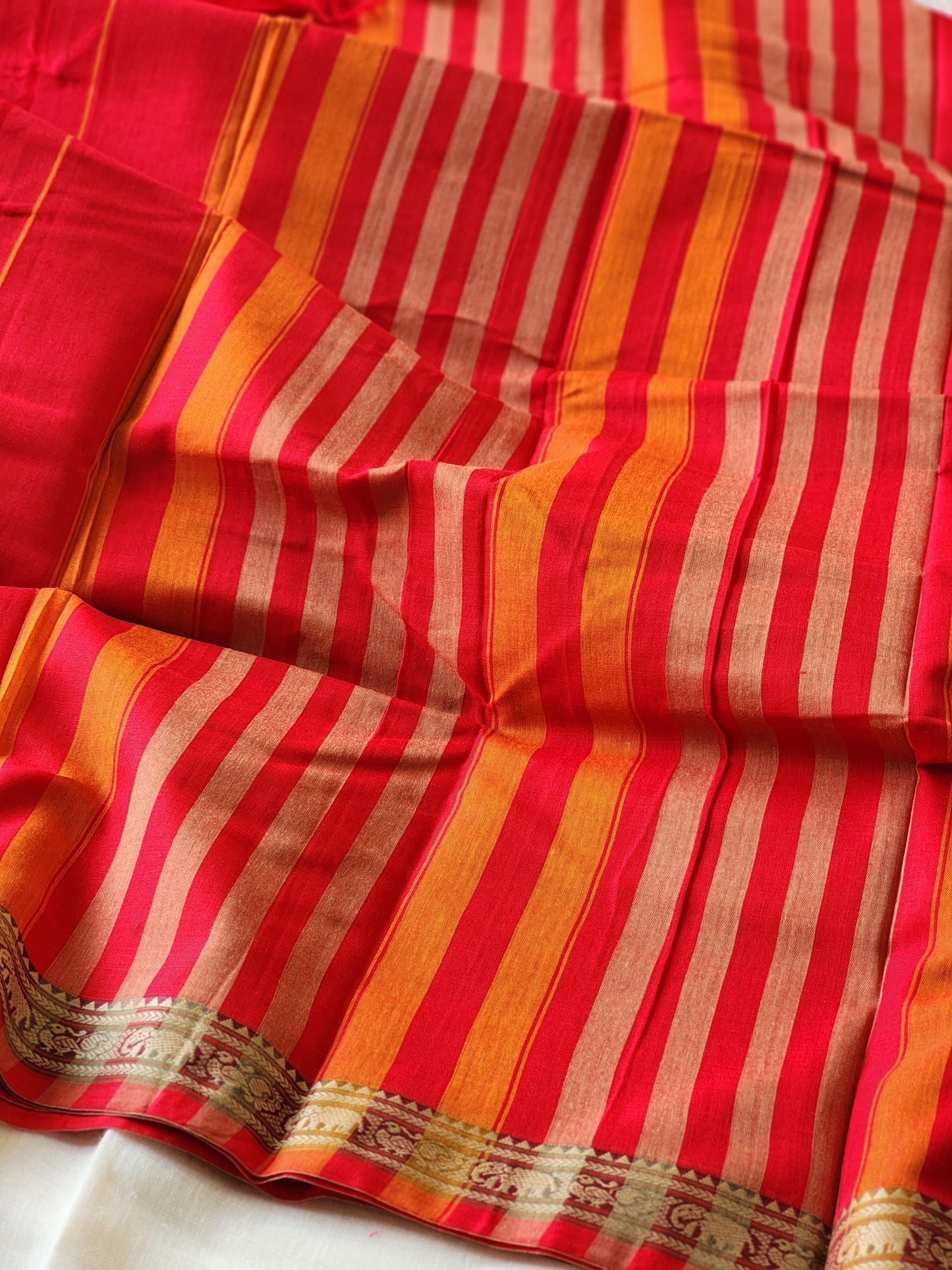 Red narayanpet cotton saree