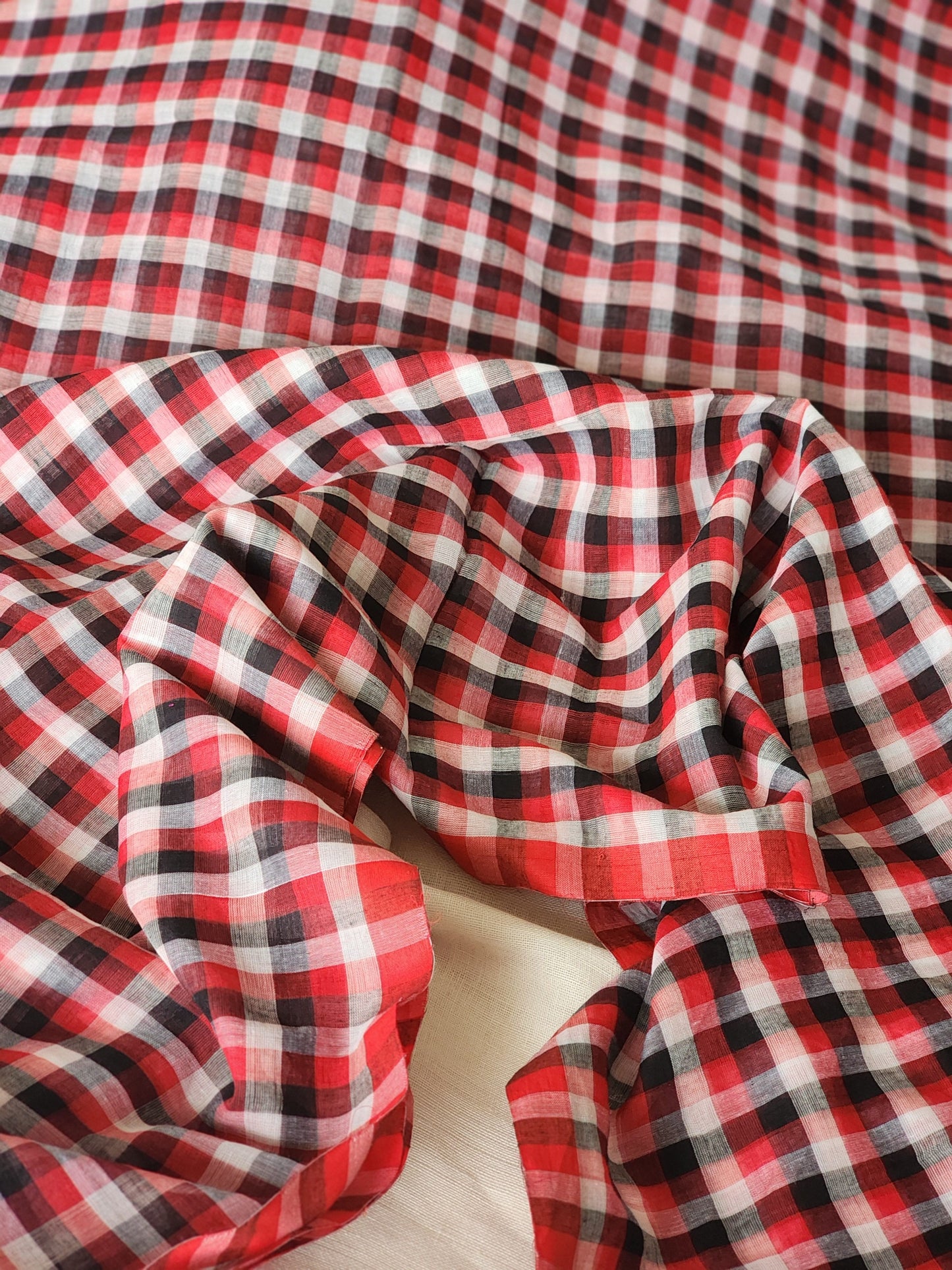 Black&Red Cotton Handloom Saree