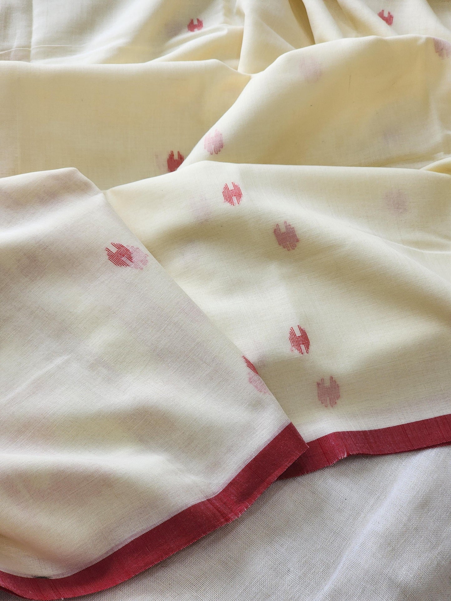 Cream Jamdani Cotton Saree