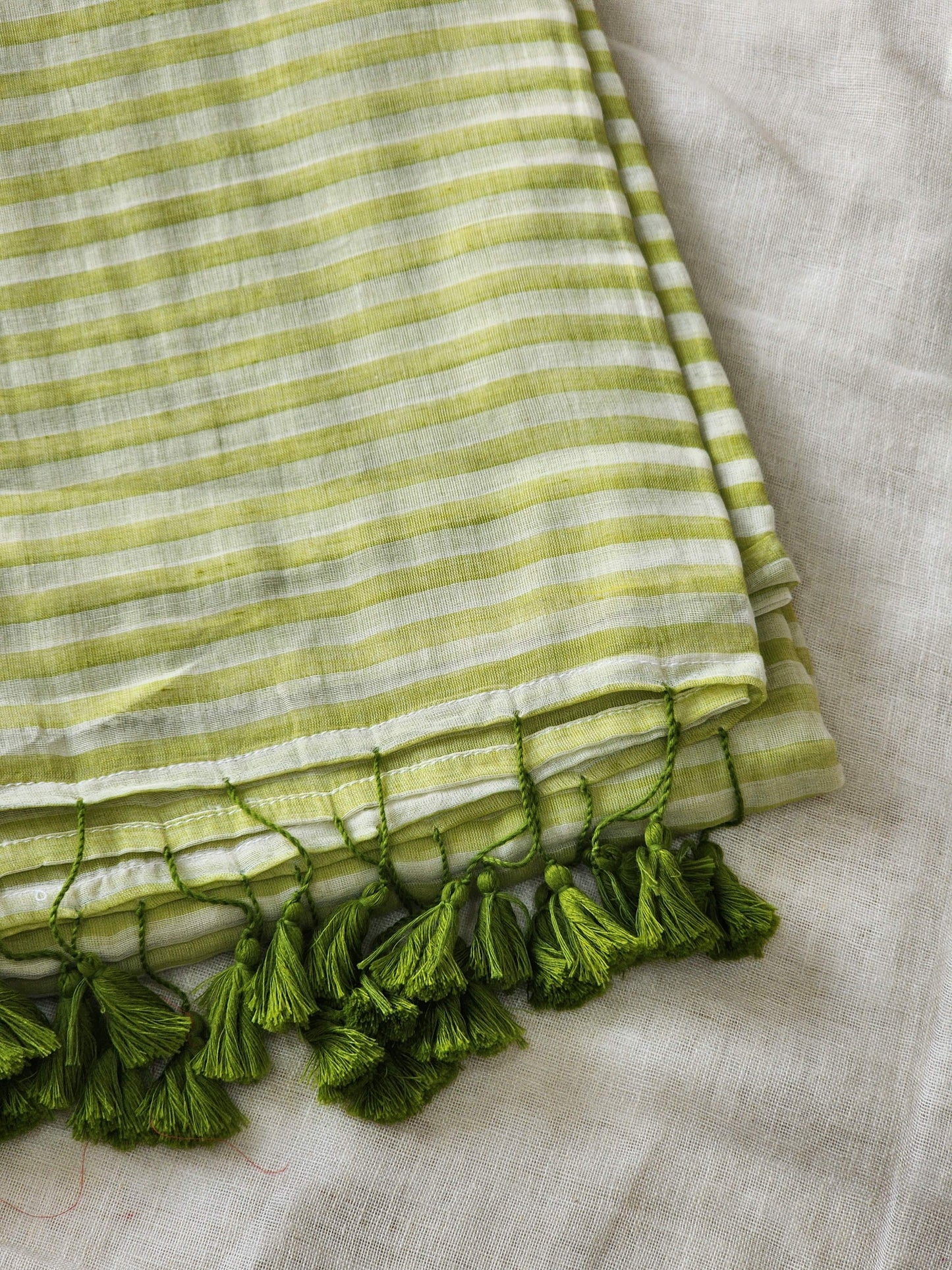 Dark Green Cotton Handloom Saree