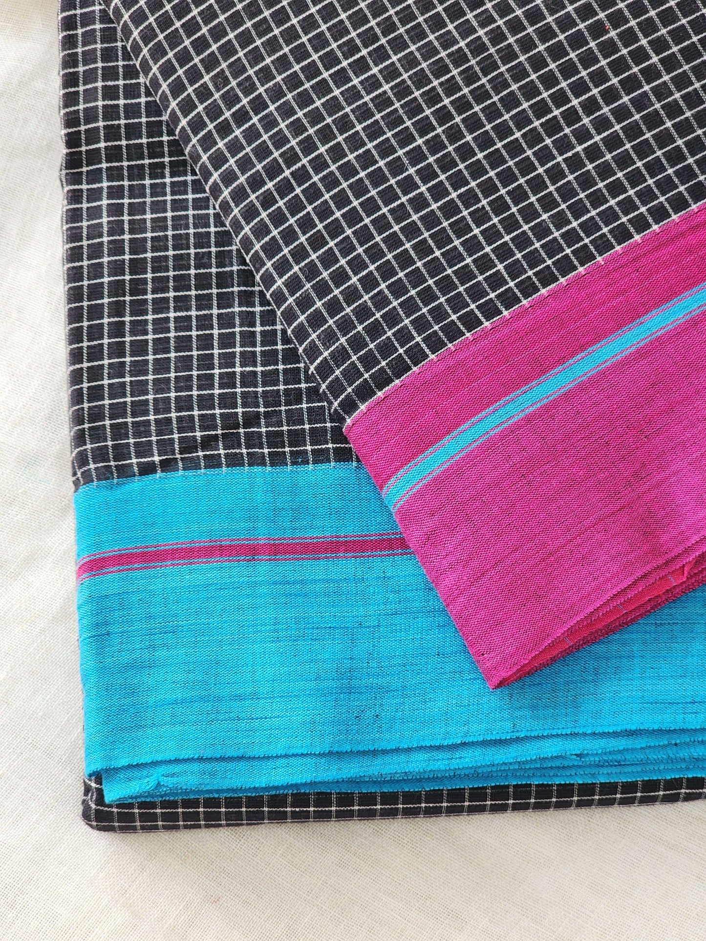 Black patteda anchu cotton saree