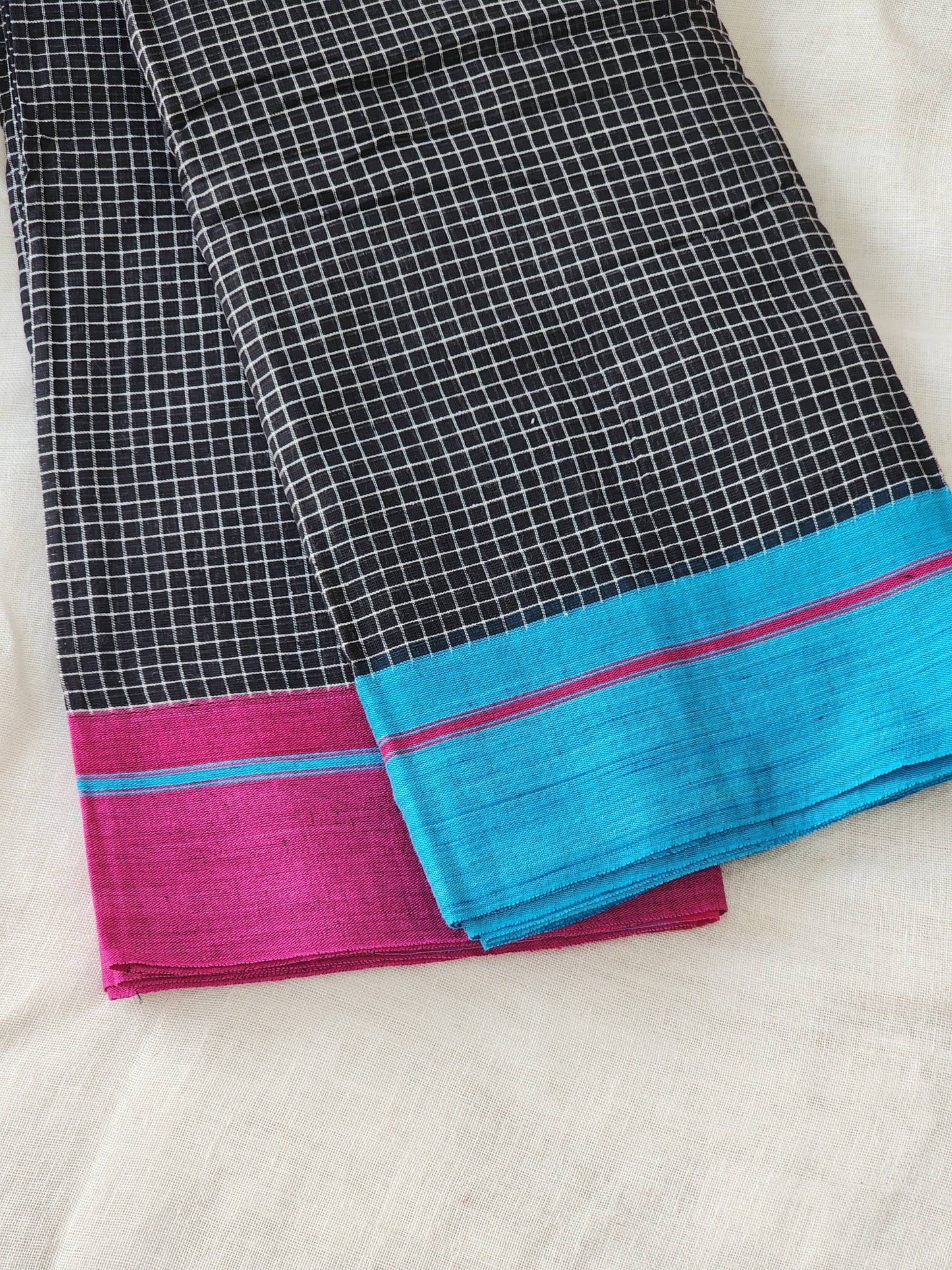 Black patteda anchu cotton saree