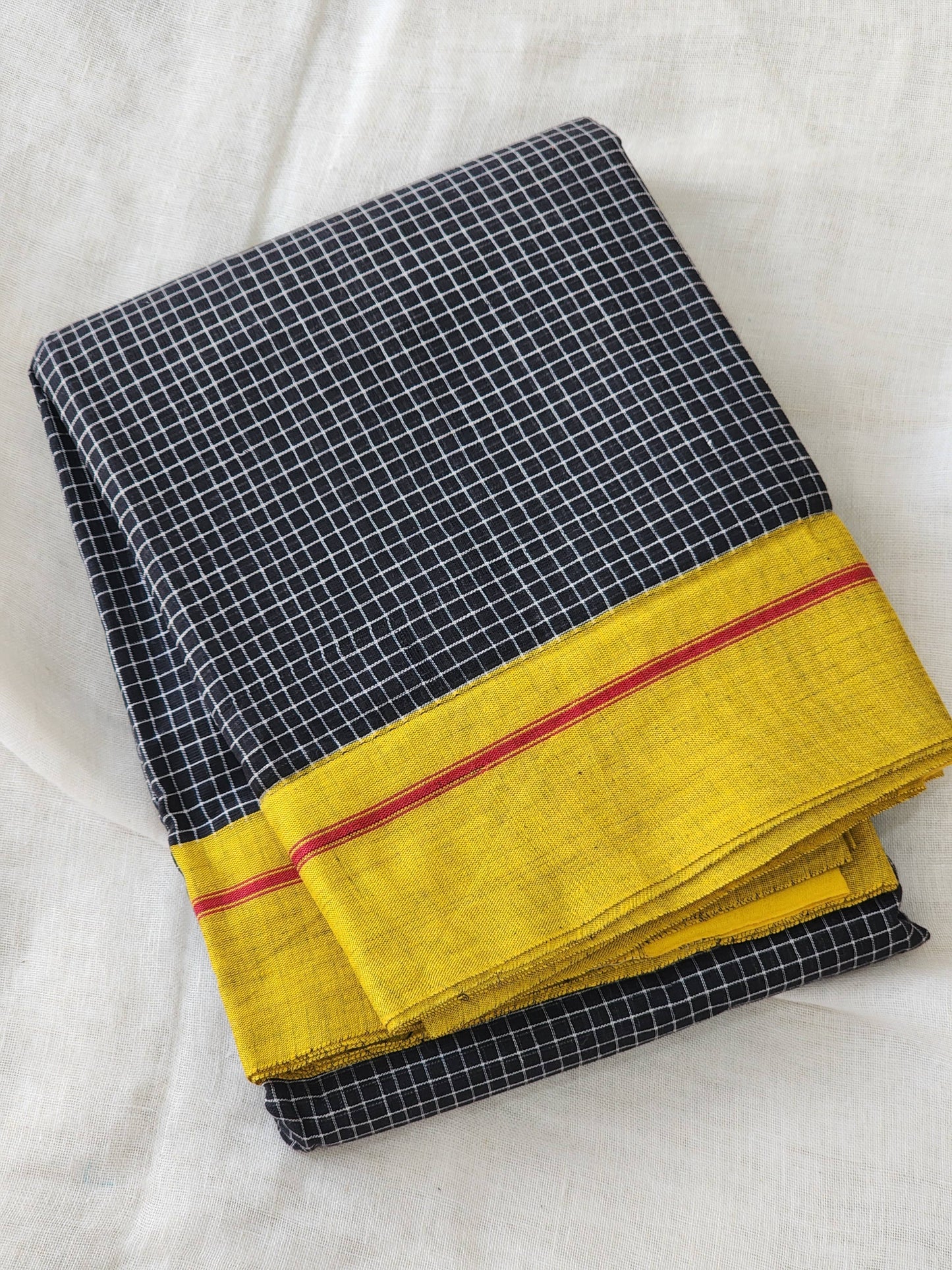 Black patteda anchu cotton saree