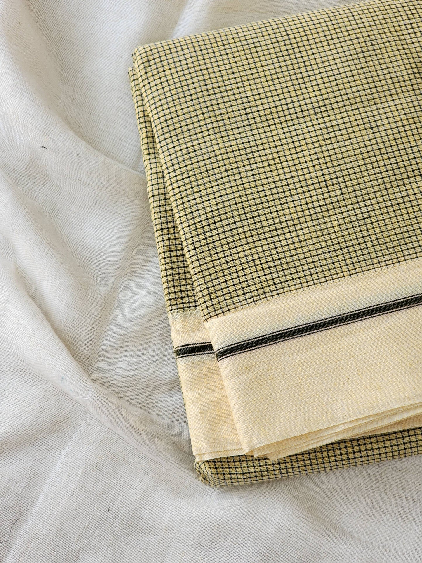 Beige patteda anchu cotton saree
