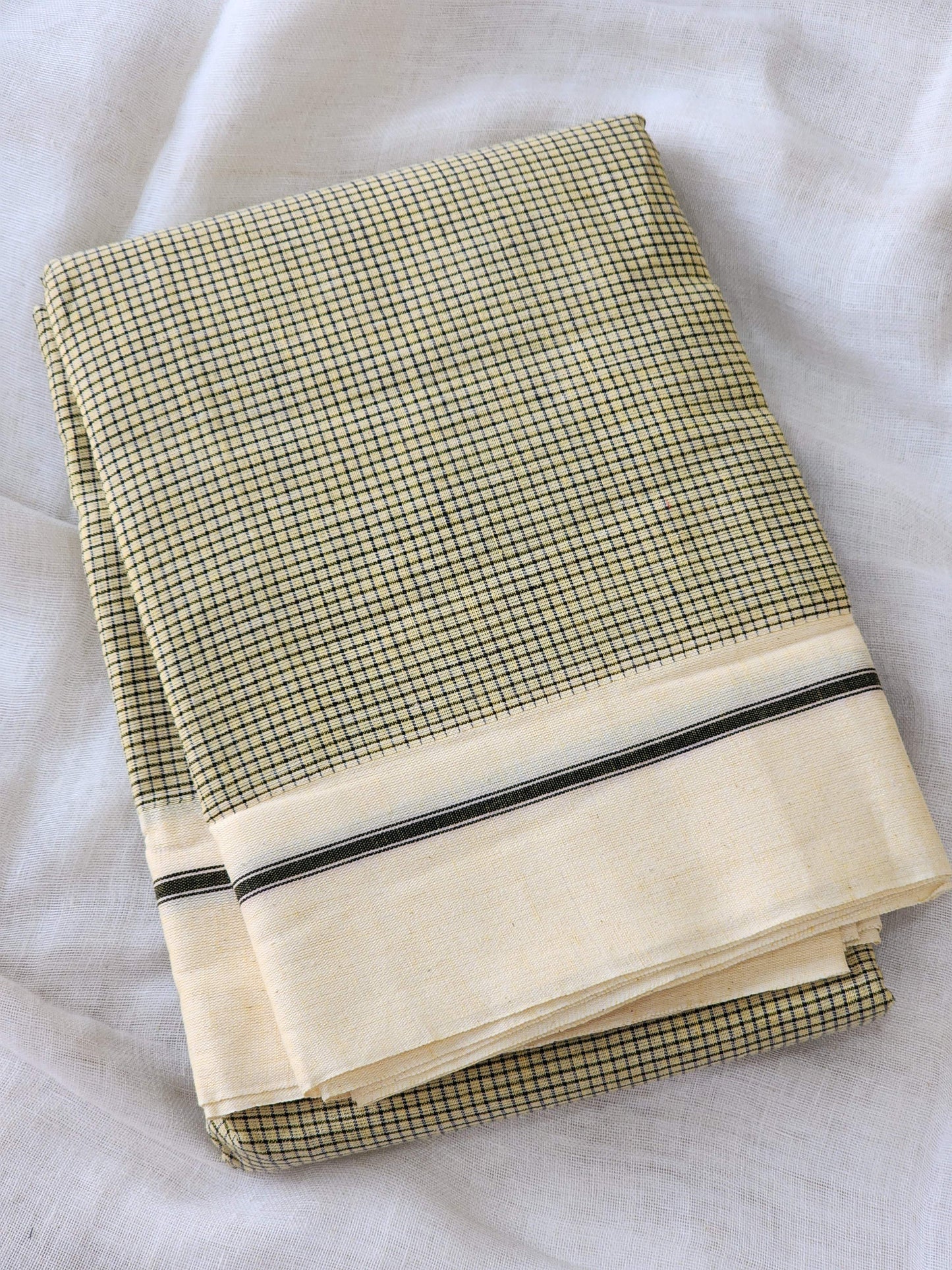 Beige patteda anchu cotton saree