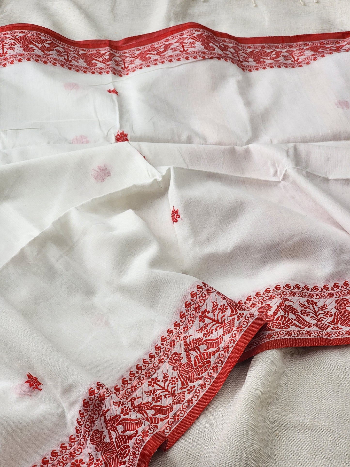 White Baluchari Cotton Saree