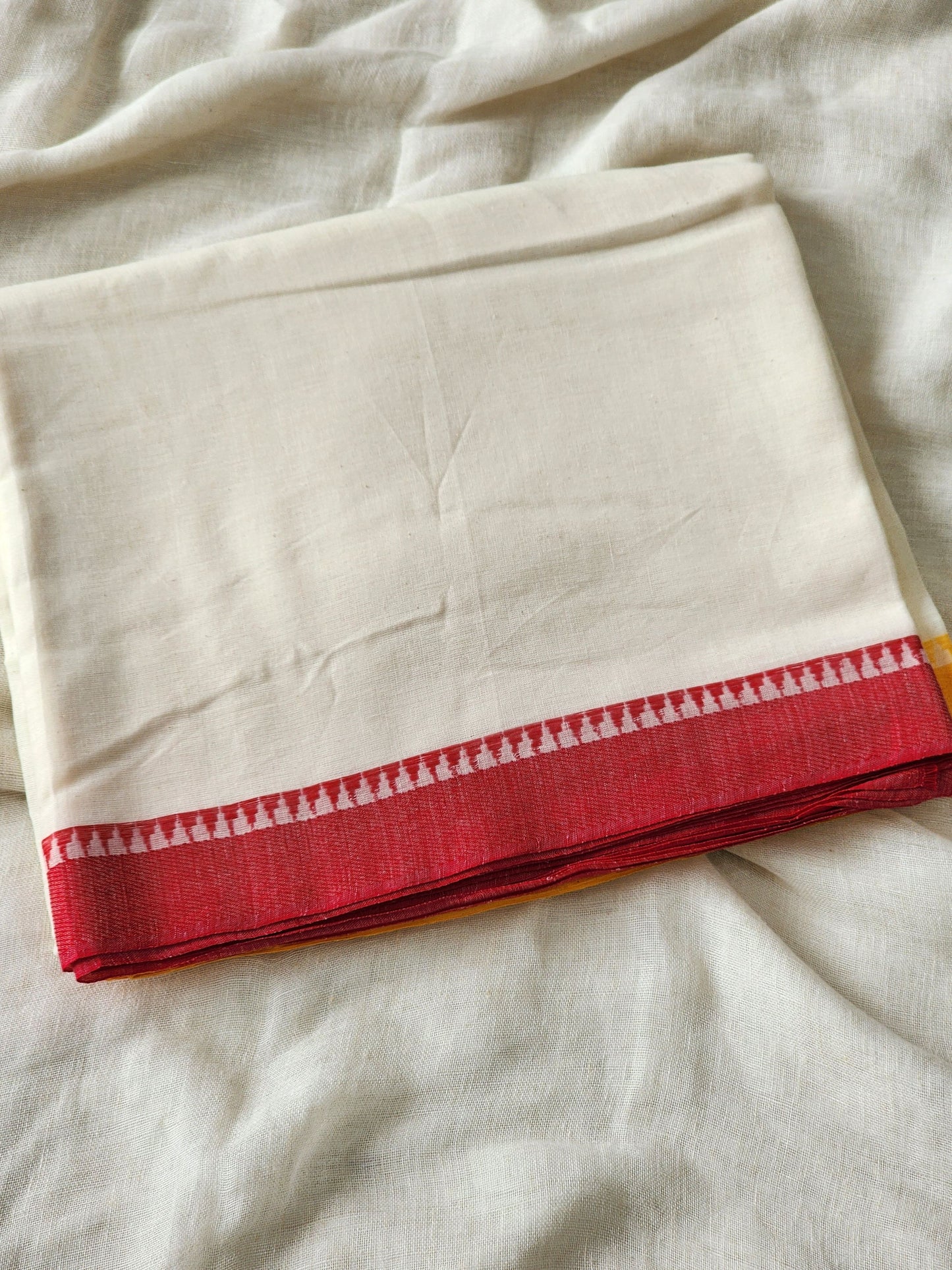 Off White Dhonekhali Cotton Saree