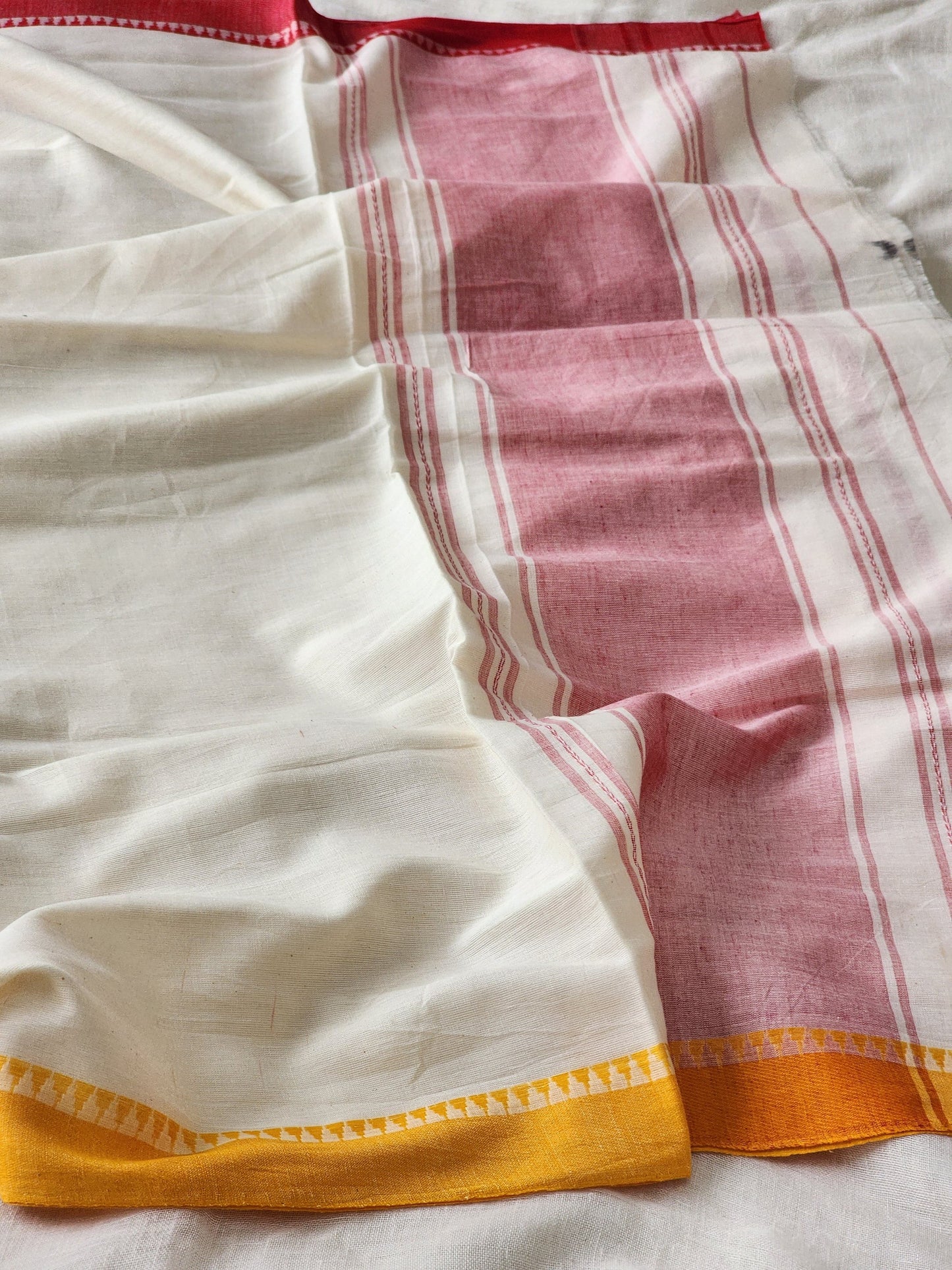 Off White Dhonekhali Cotton Saree
