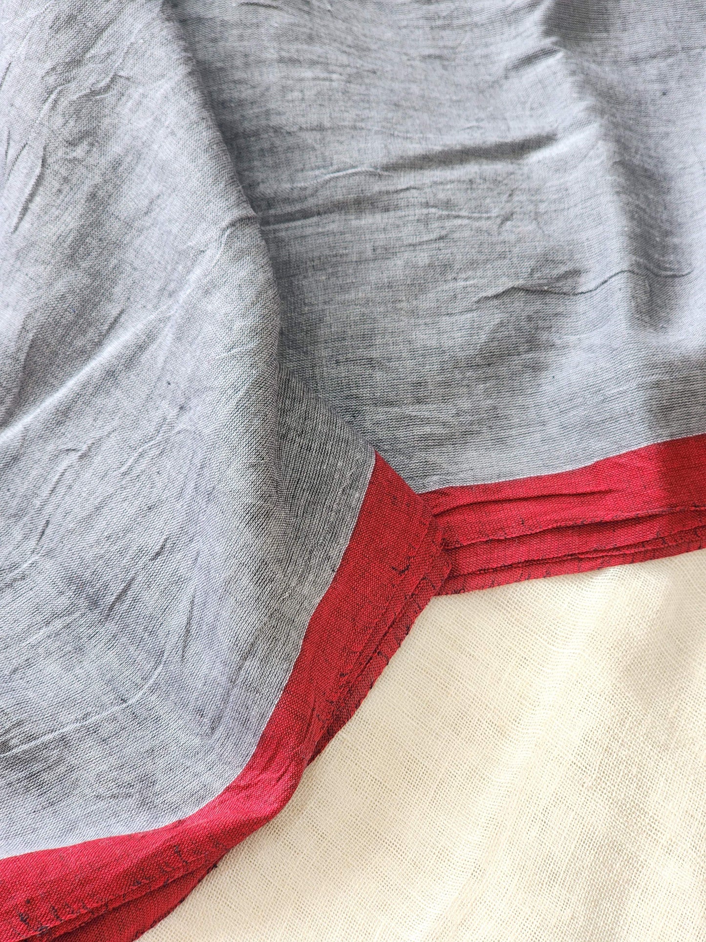 Grey mulmul cotton saree