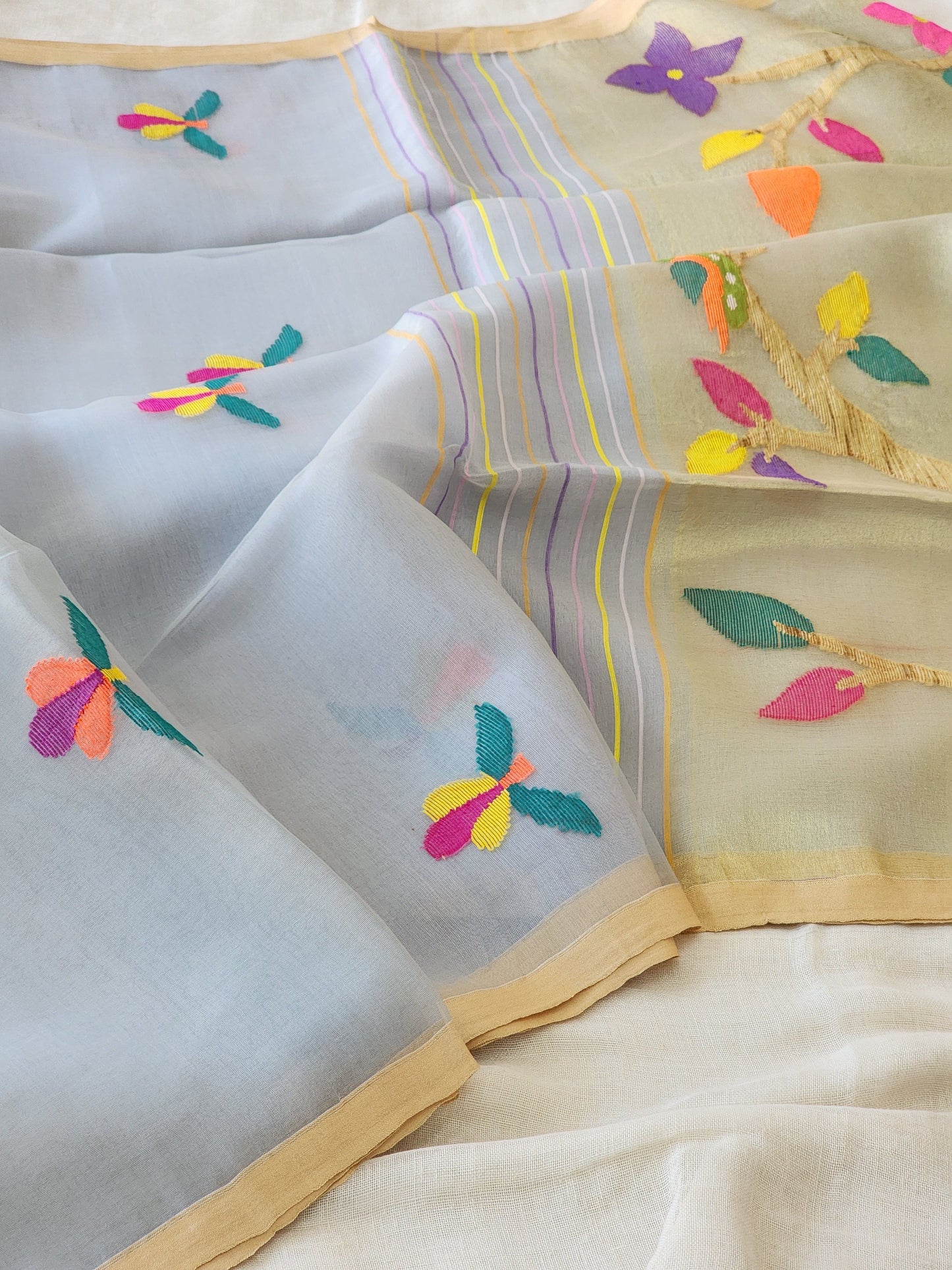Grey Muslin Jamdani Saree