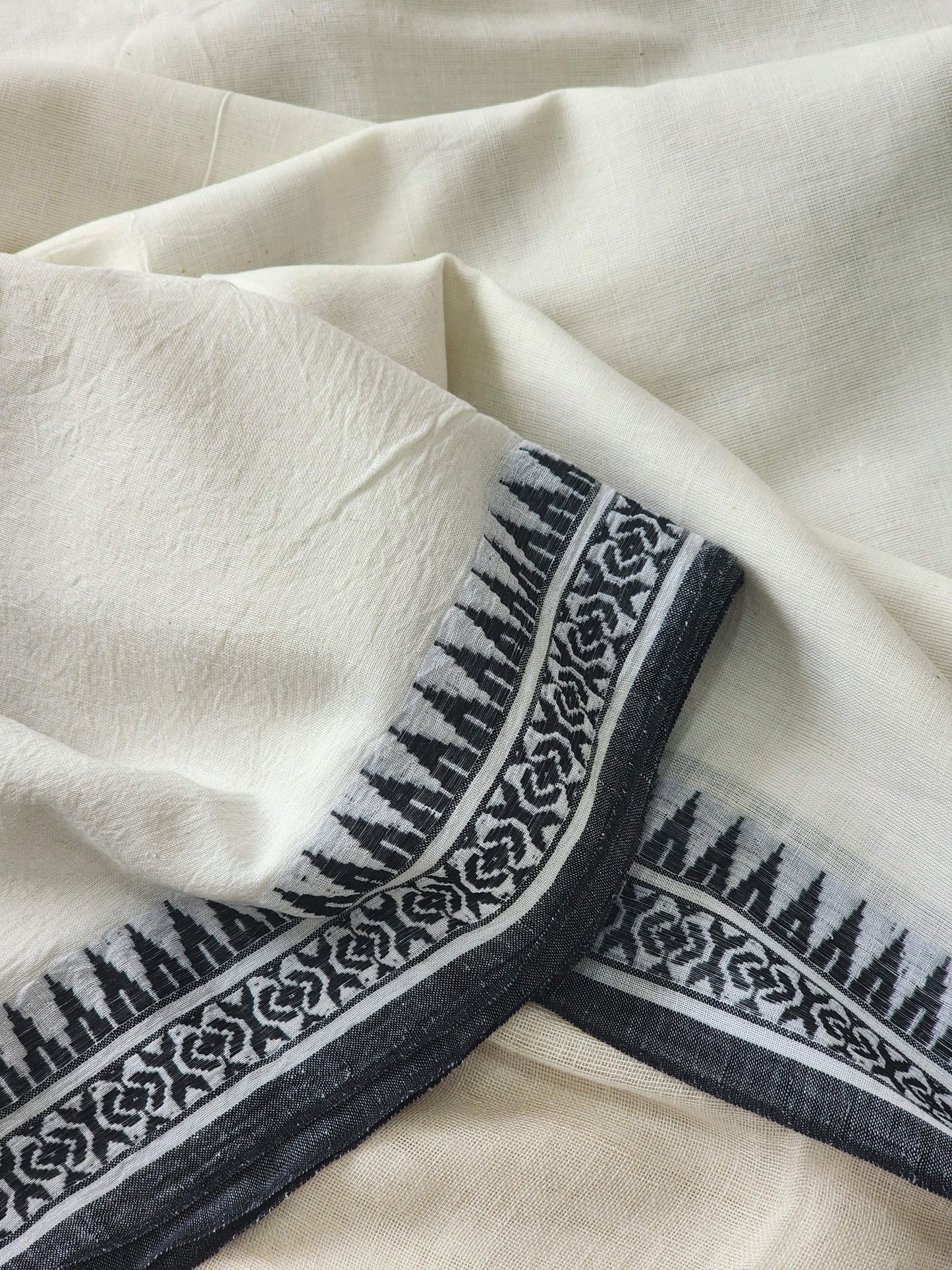 White Dhonekhali Cotton Saree