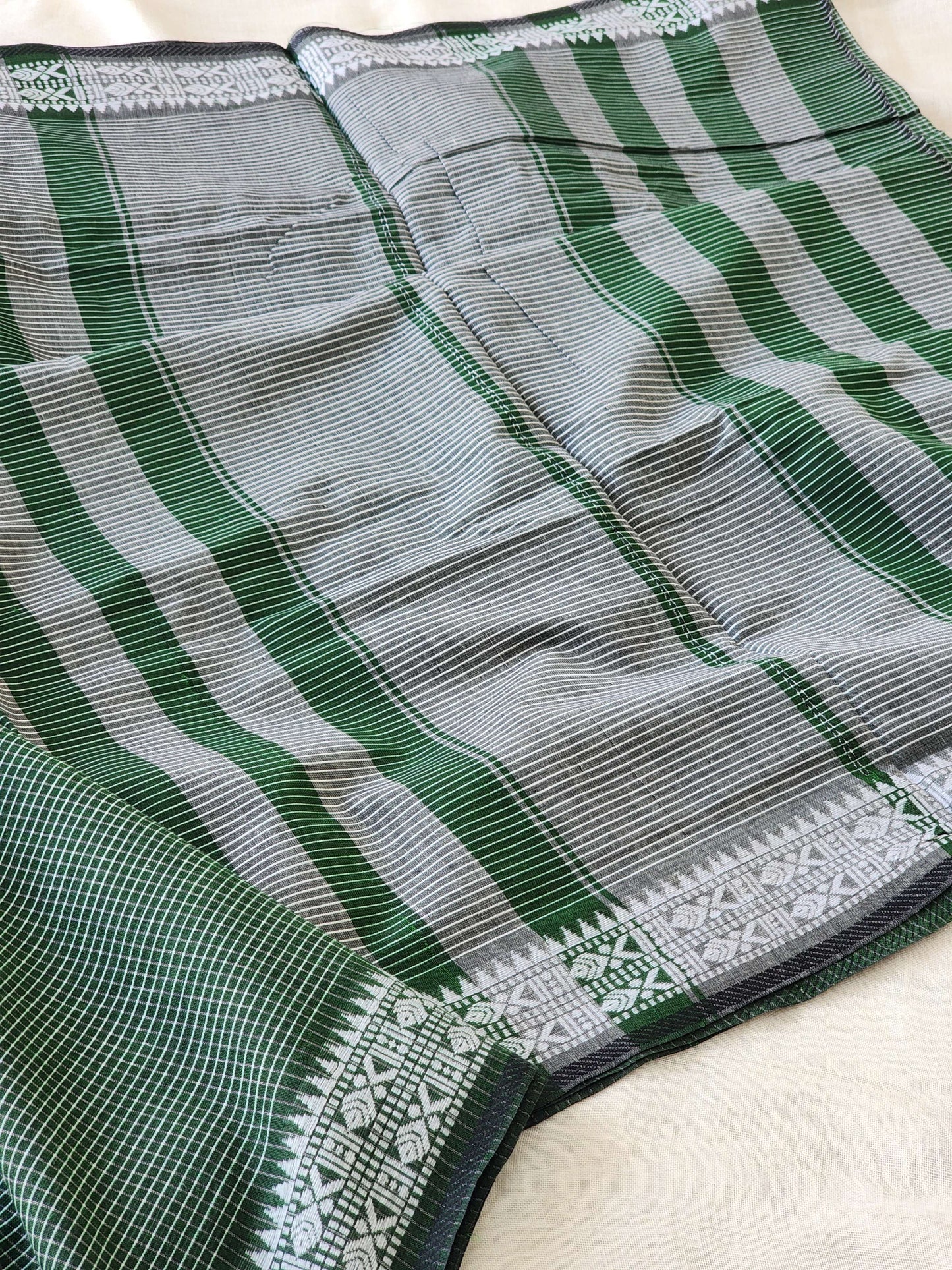 Green Dhonekhali Cotton Saree