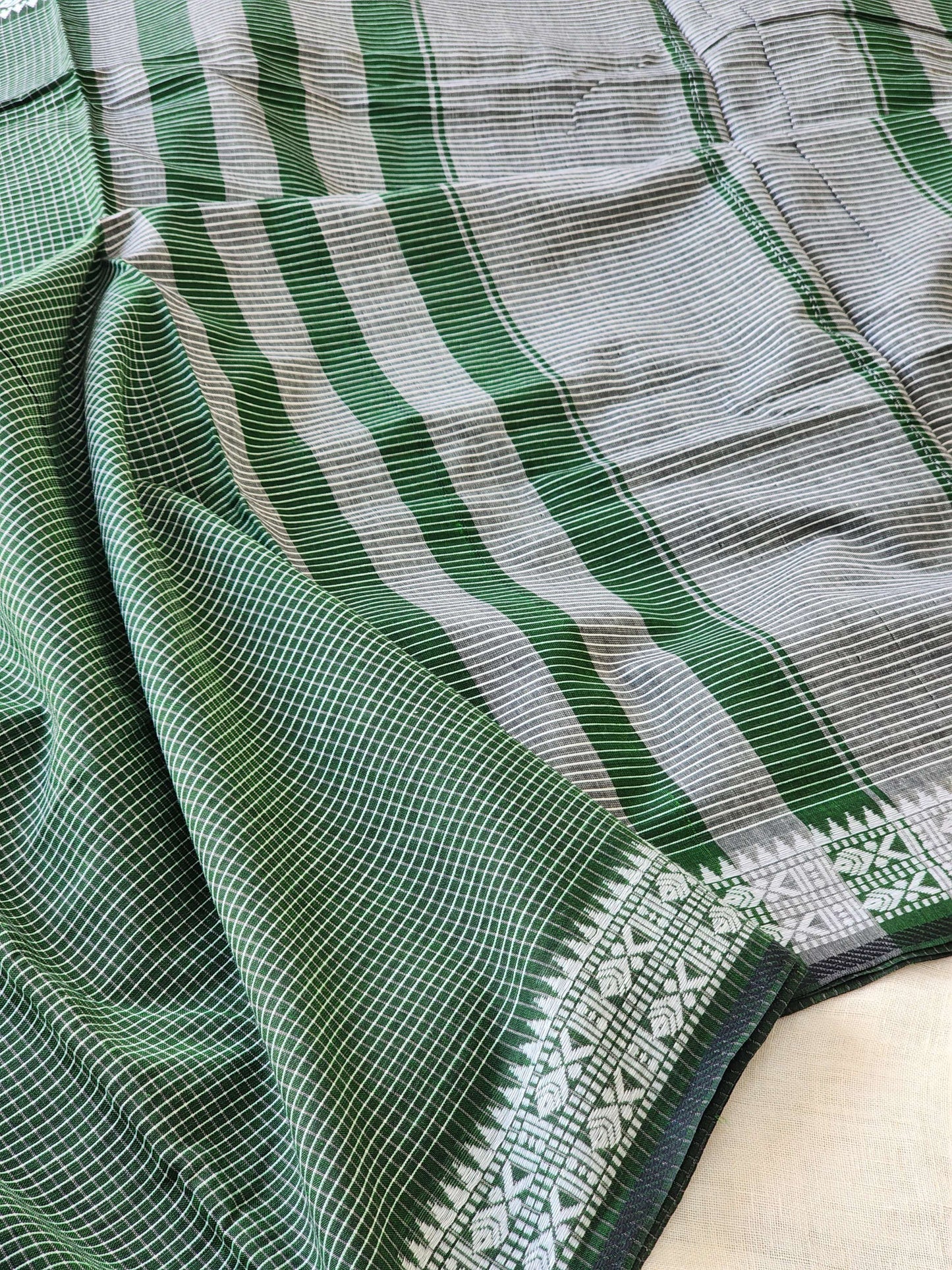 Green Dhonekhali Cotton Saree