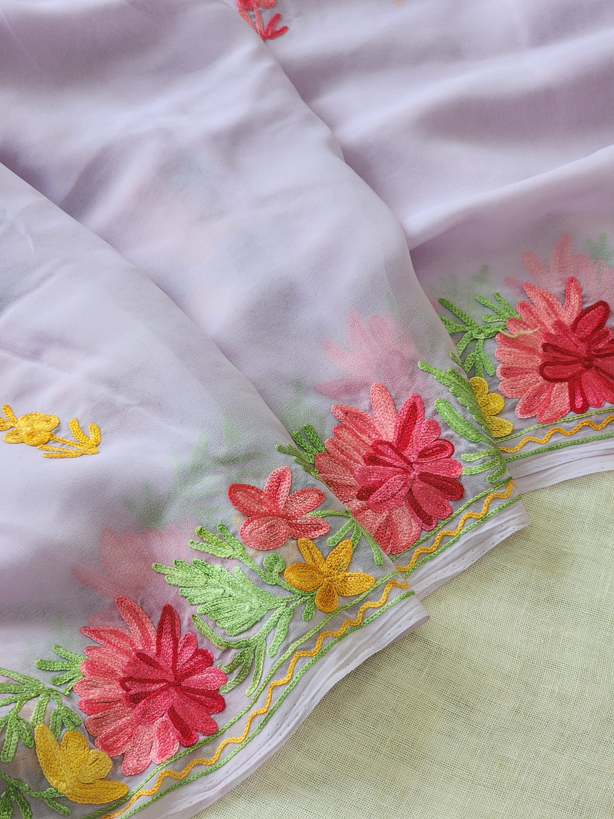 Light Mauve Georgette Kashmiri Woven Saree