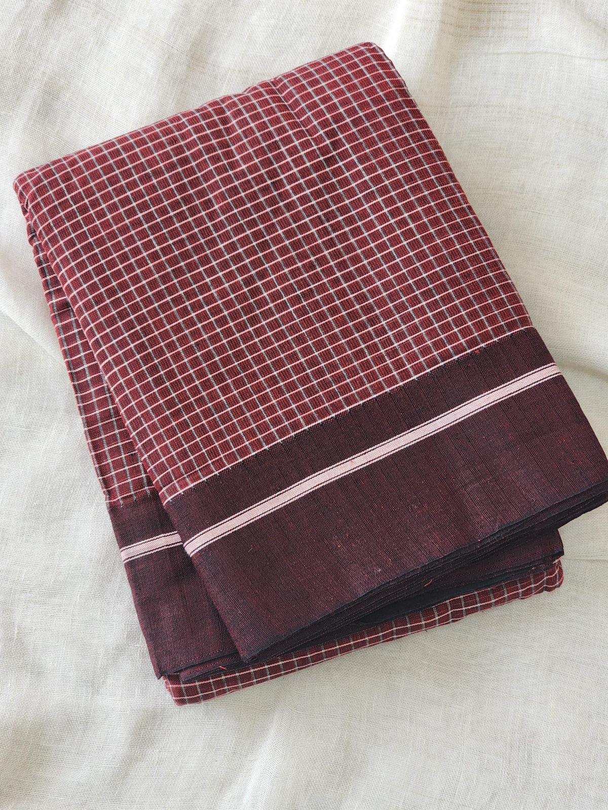 Maroon patteda anchu cotton saree