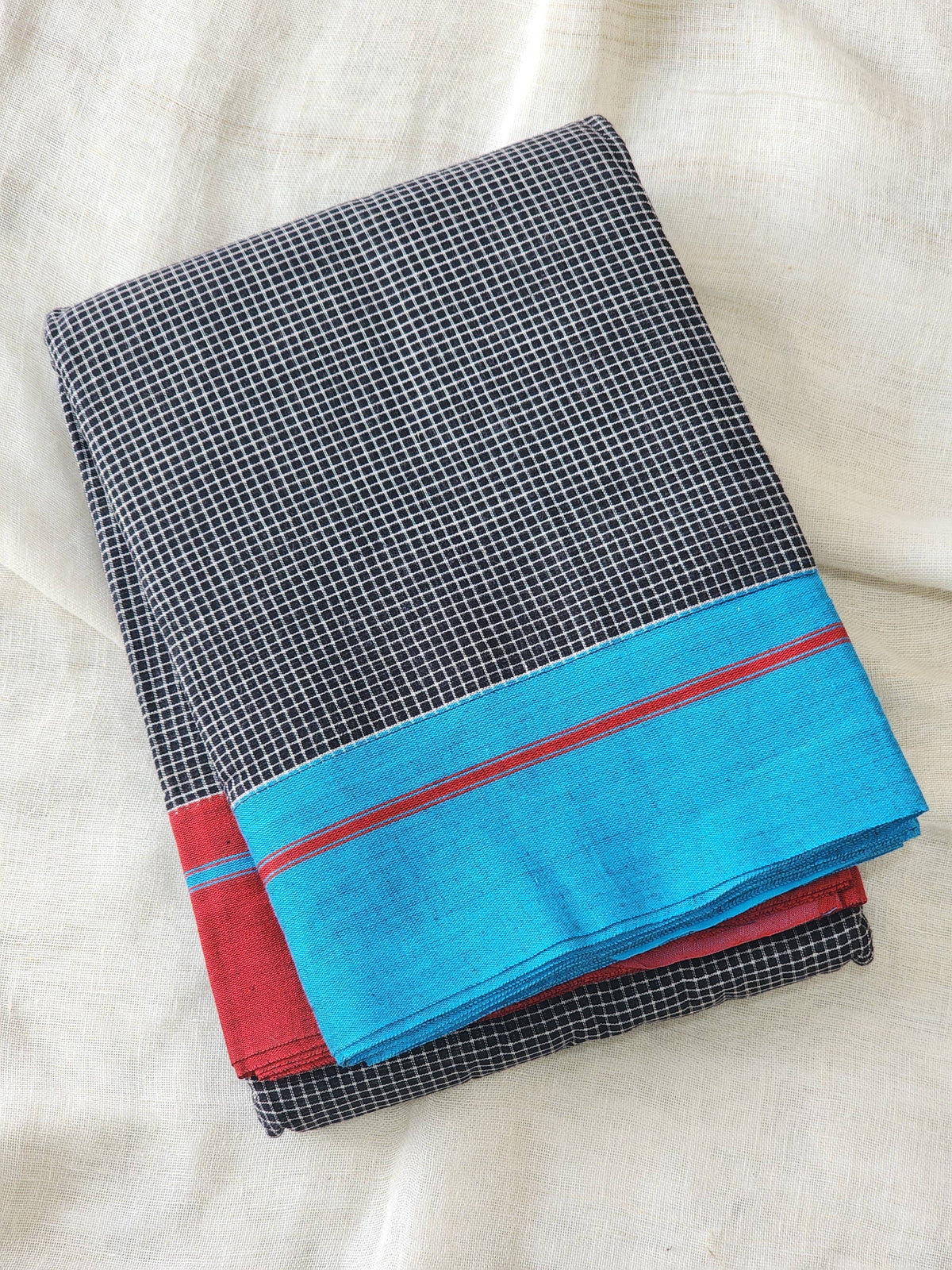 Black patteda anchu cotton saree