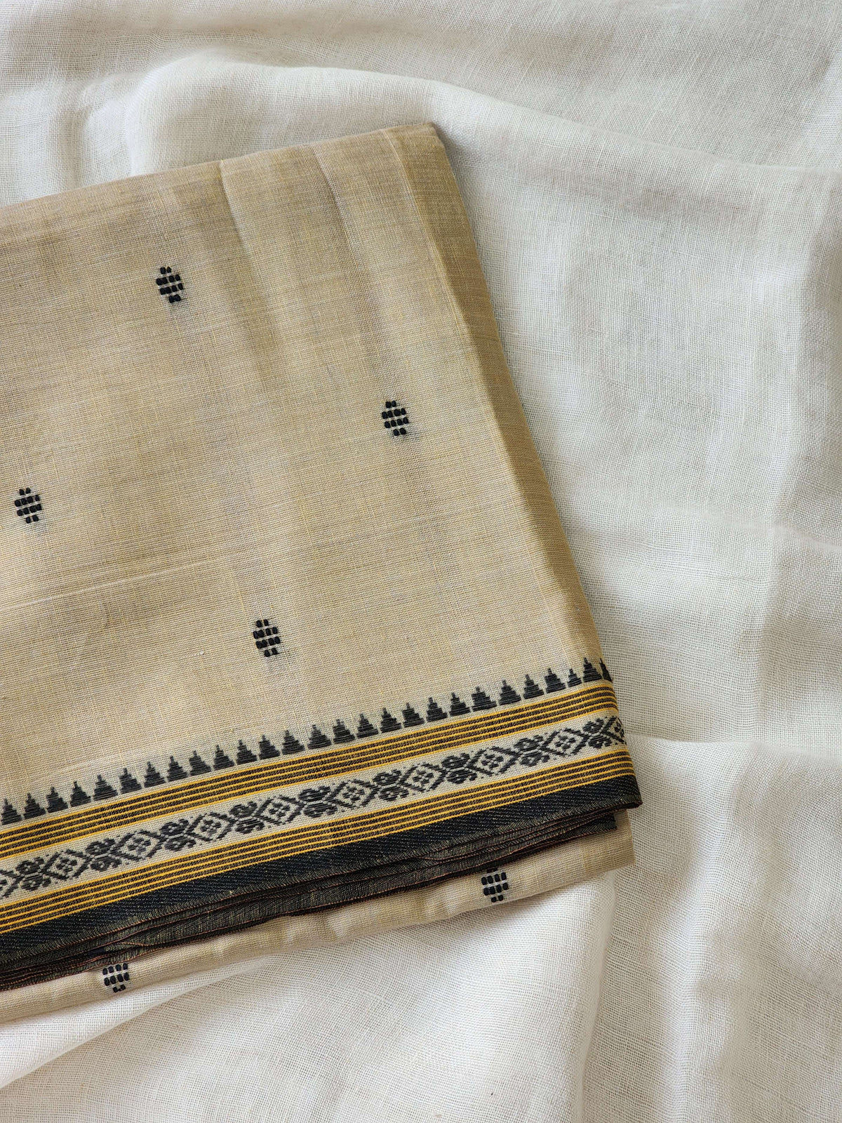 Beige Dhonekhali Cotton Saree