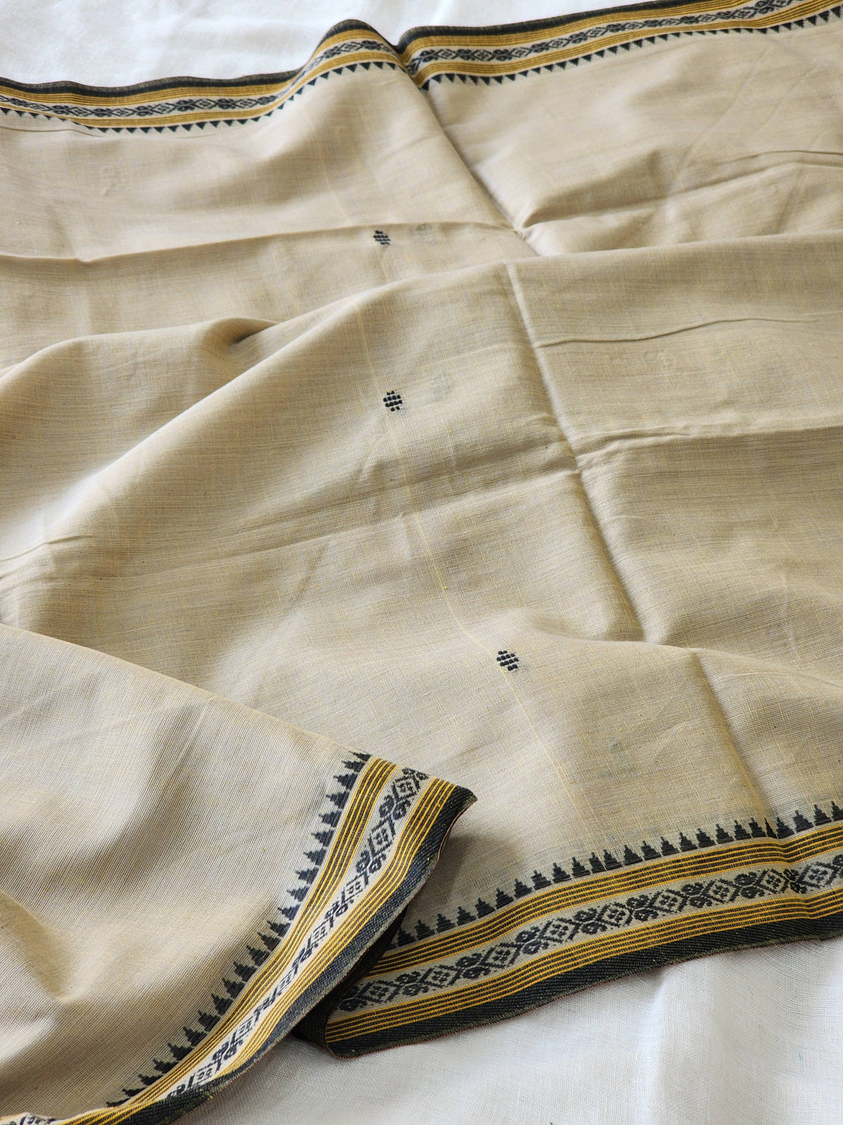 Beige Dhonekhali Cotton Saree