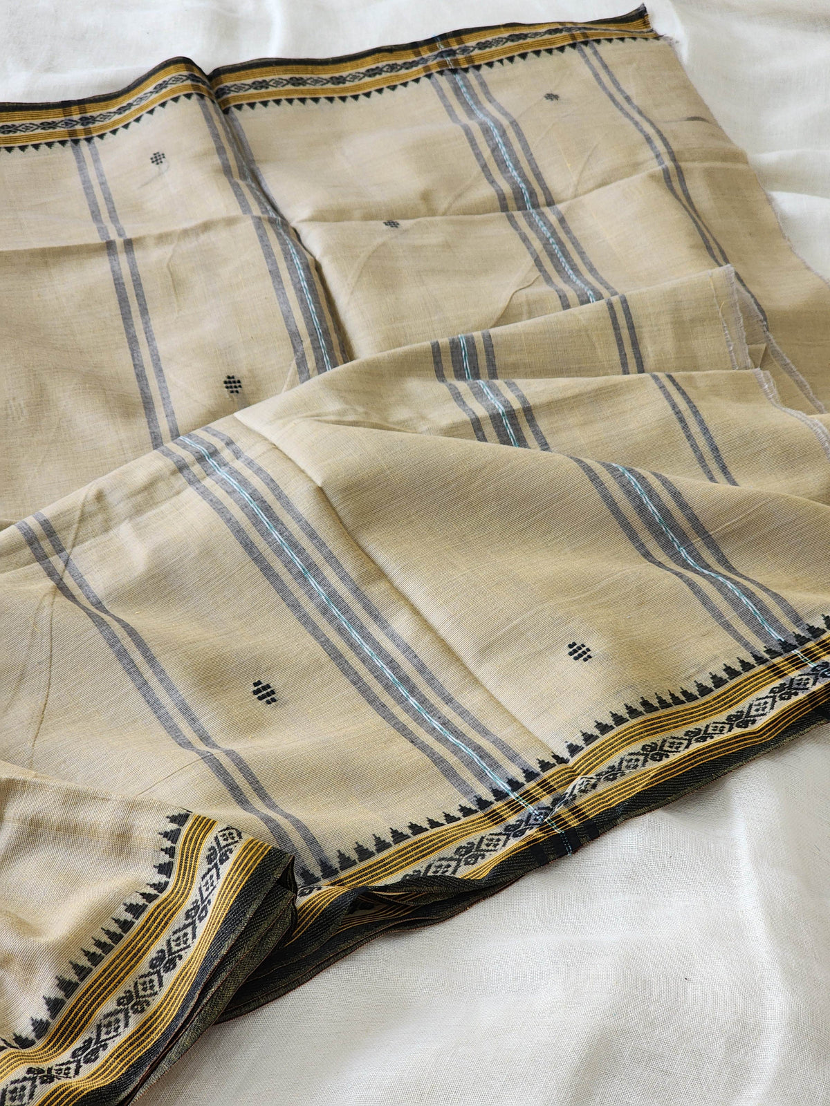 Beige Dhonekhali Cotton Saree