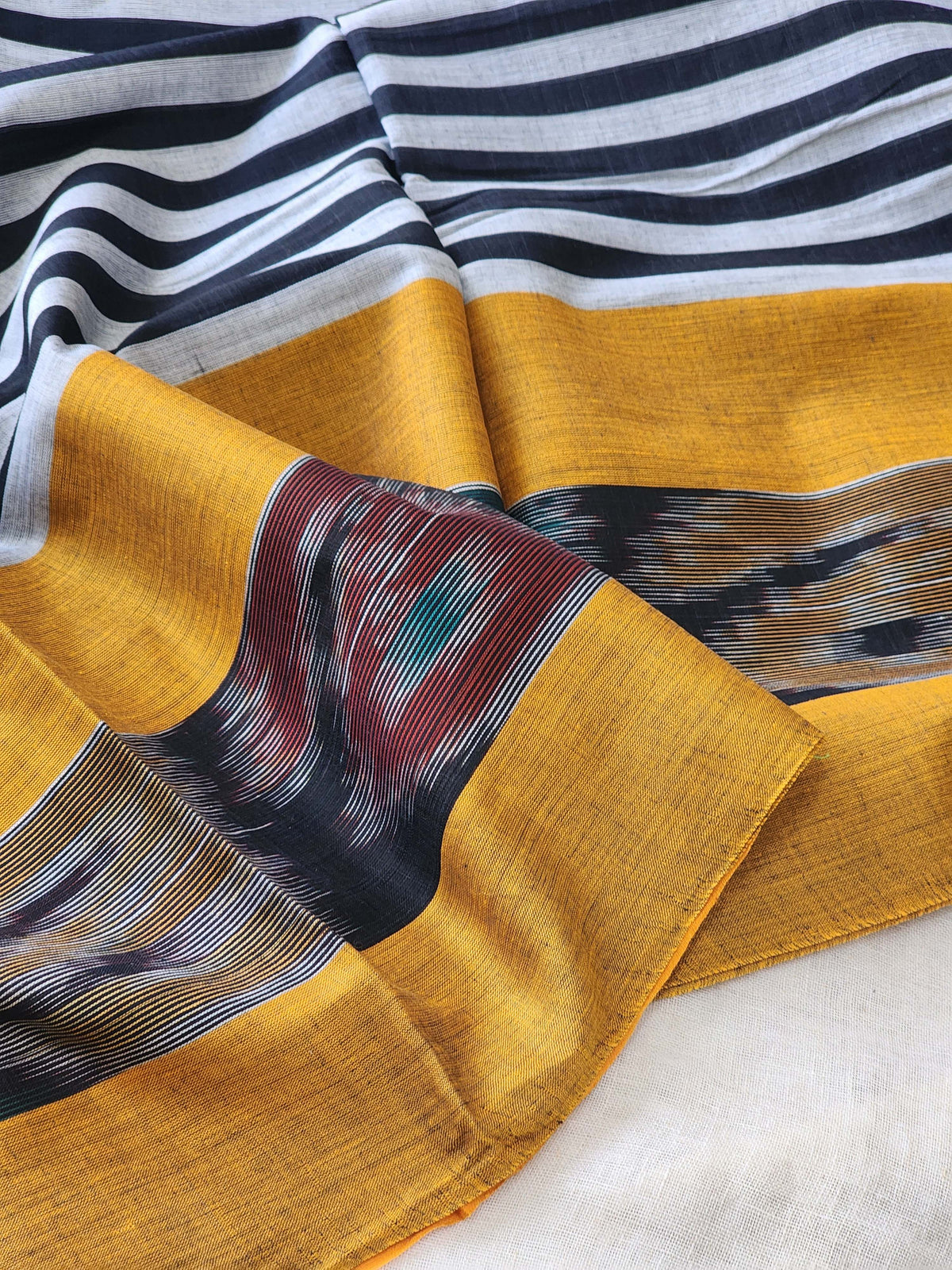 Black & Grey Dhonekhali Cotton Saree