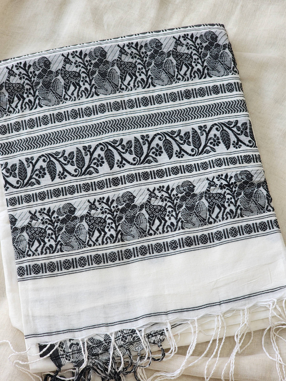 White Baluchari Cotton Saree