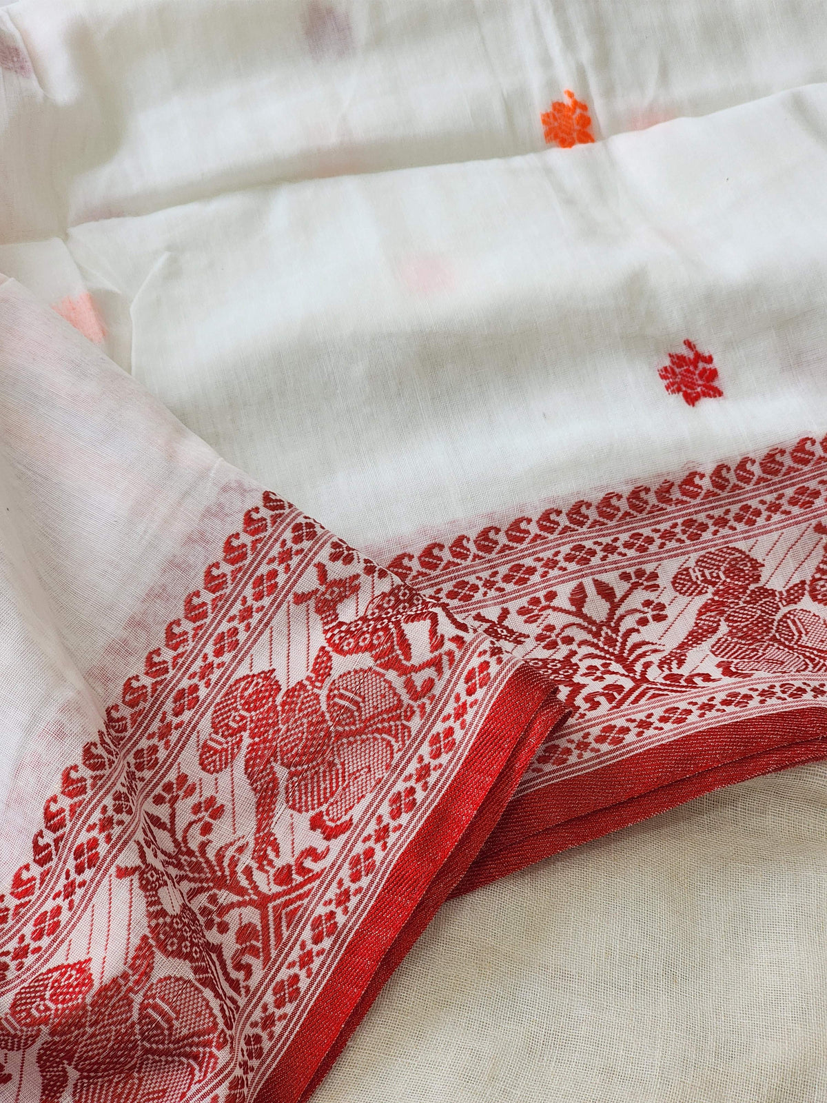 White Baluchari Cotton Saree