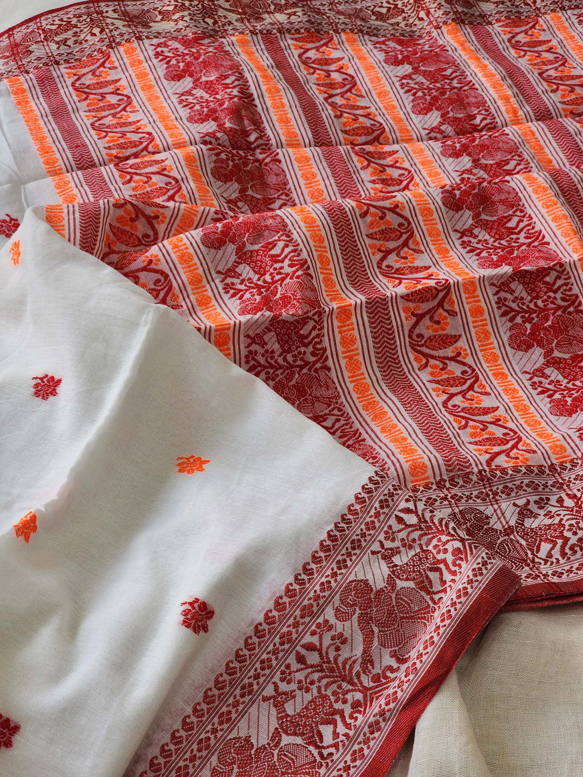 White Baluchari Cotton Saree