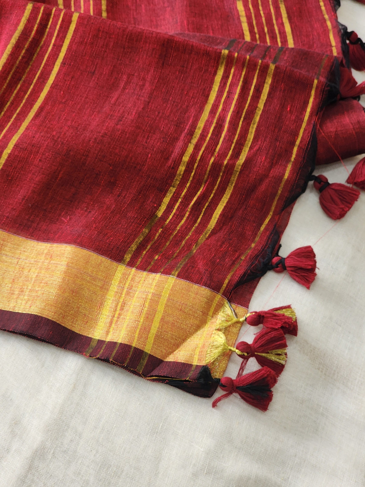Maroon Linen Cotton Saree